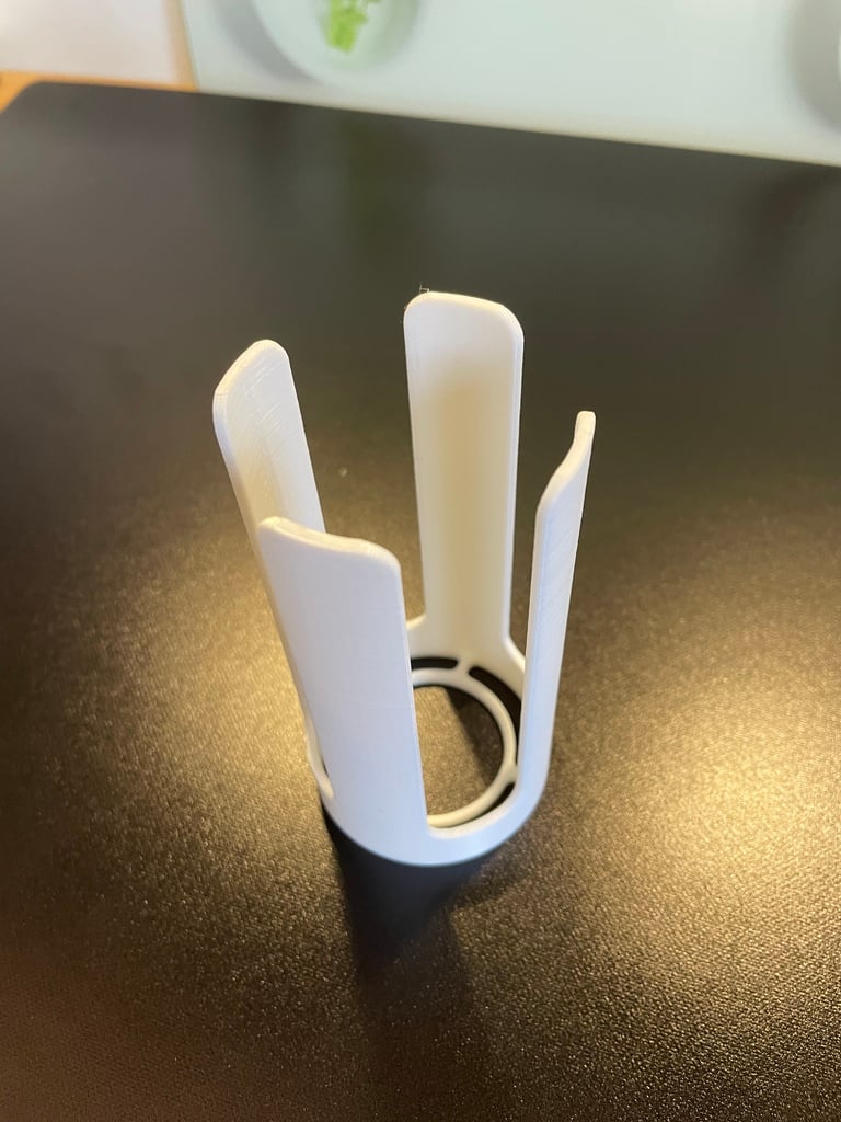 Eierbecherhalter / Egg cup holder