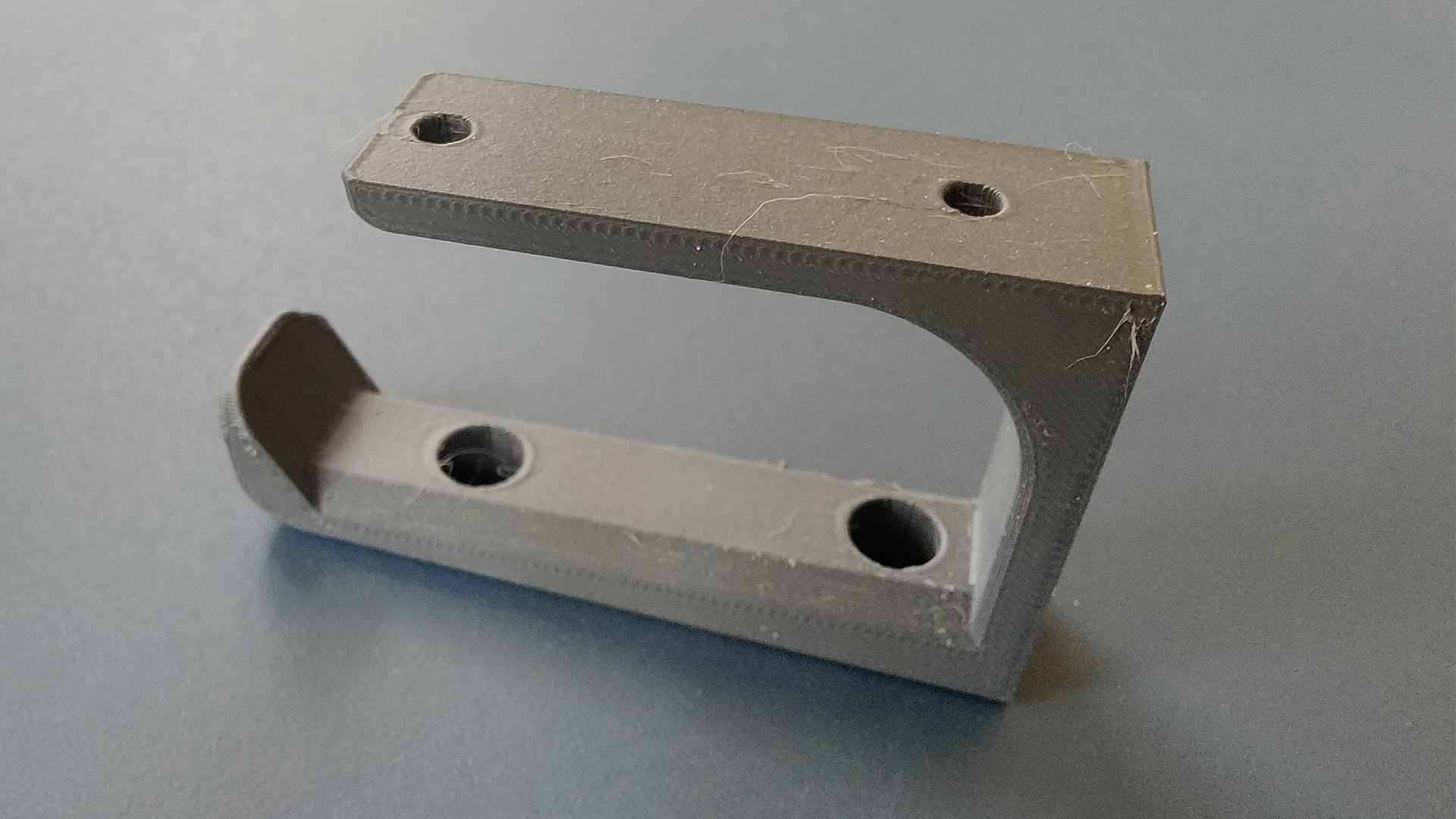 Miniatura 2 do modelo 3D Under Table Hook