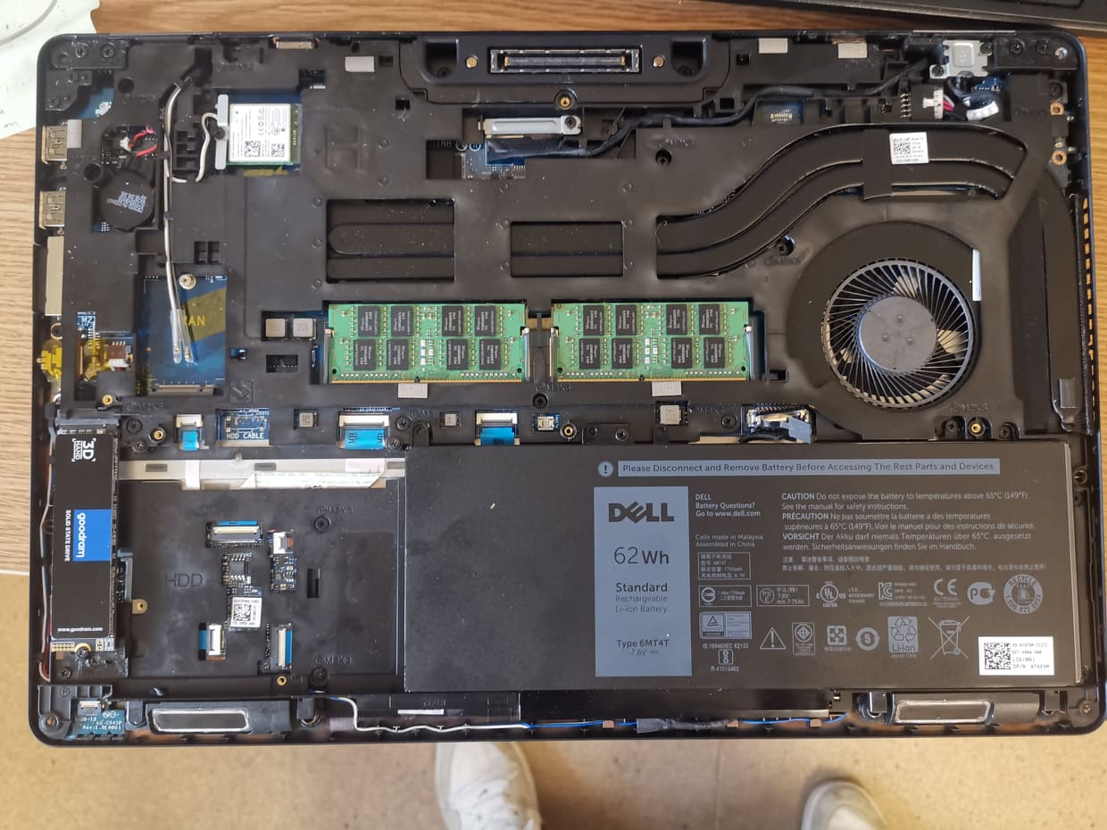 Dell Latitude E5570 SSD M.2 adapter by jacekpom | Download free STL model |  Printables.com