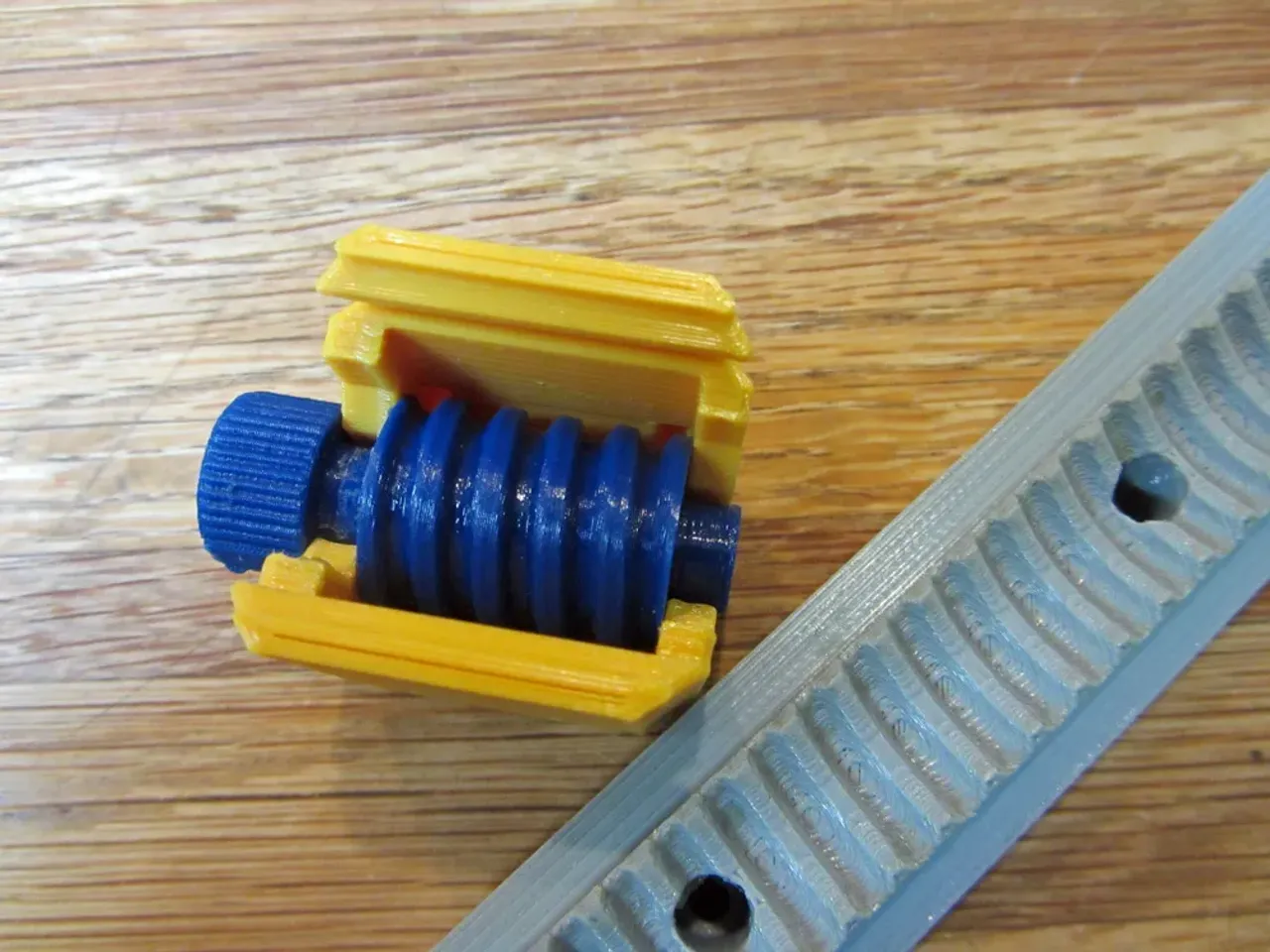 Rack & Worm Linear Slide by LoboCNC | Download free STL model ...