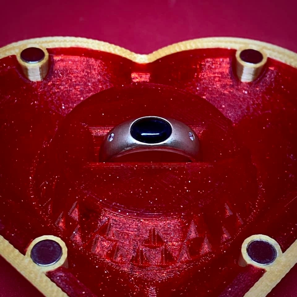 Miniatura 3 do modelo 3D L.O.Z Heart Container Ring Box
