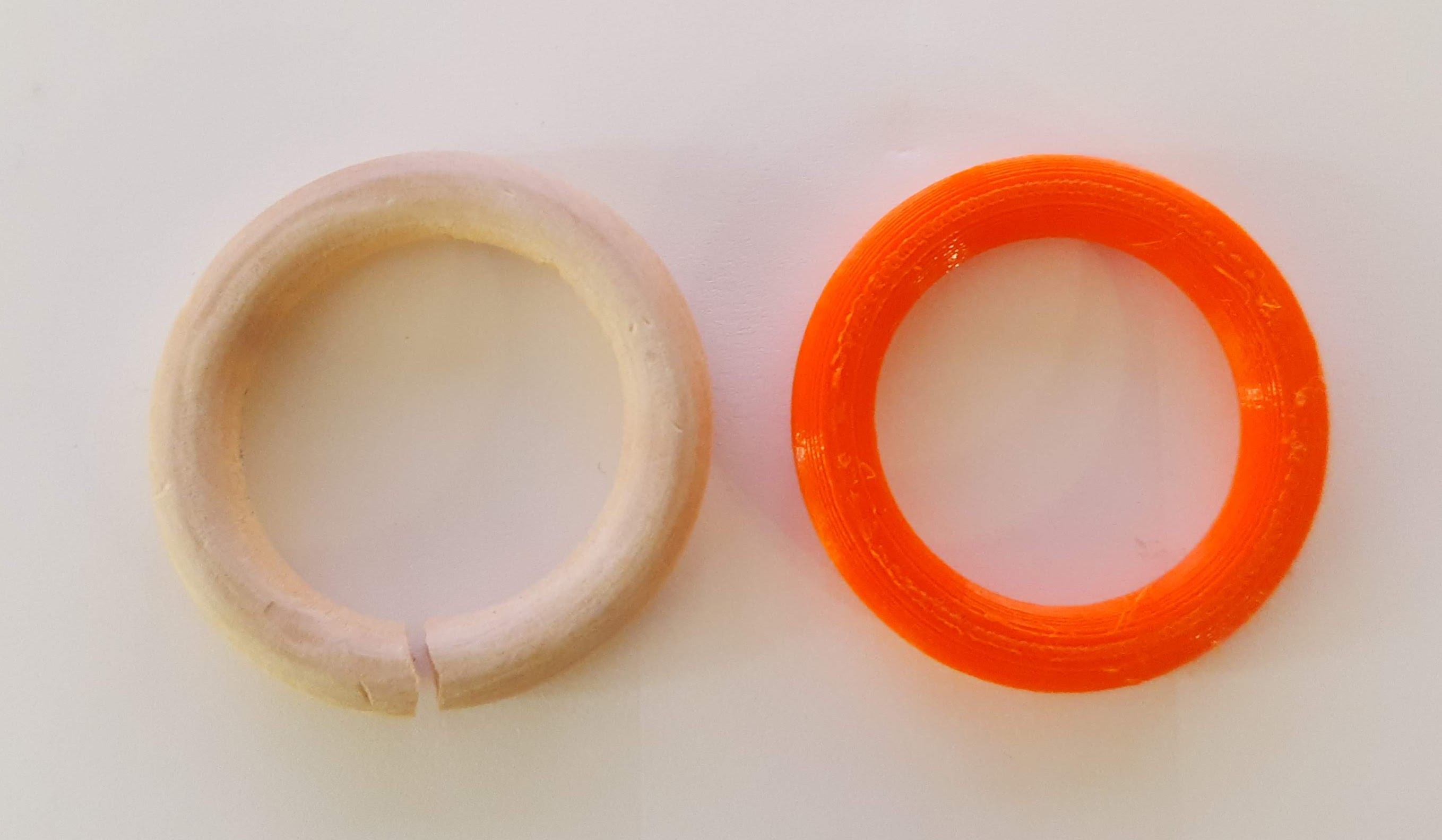 Miniatura 2 do modelo 3D Customizable Ring