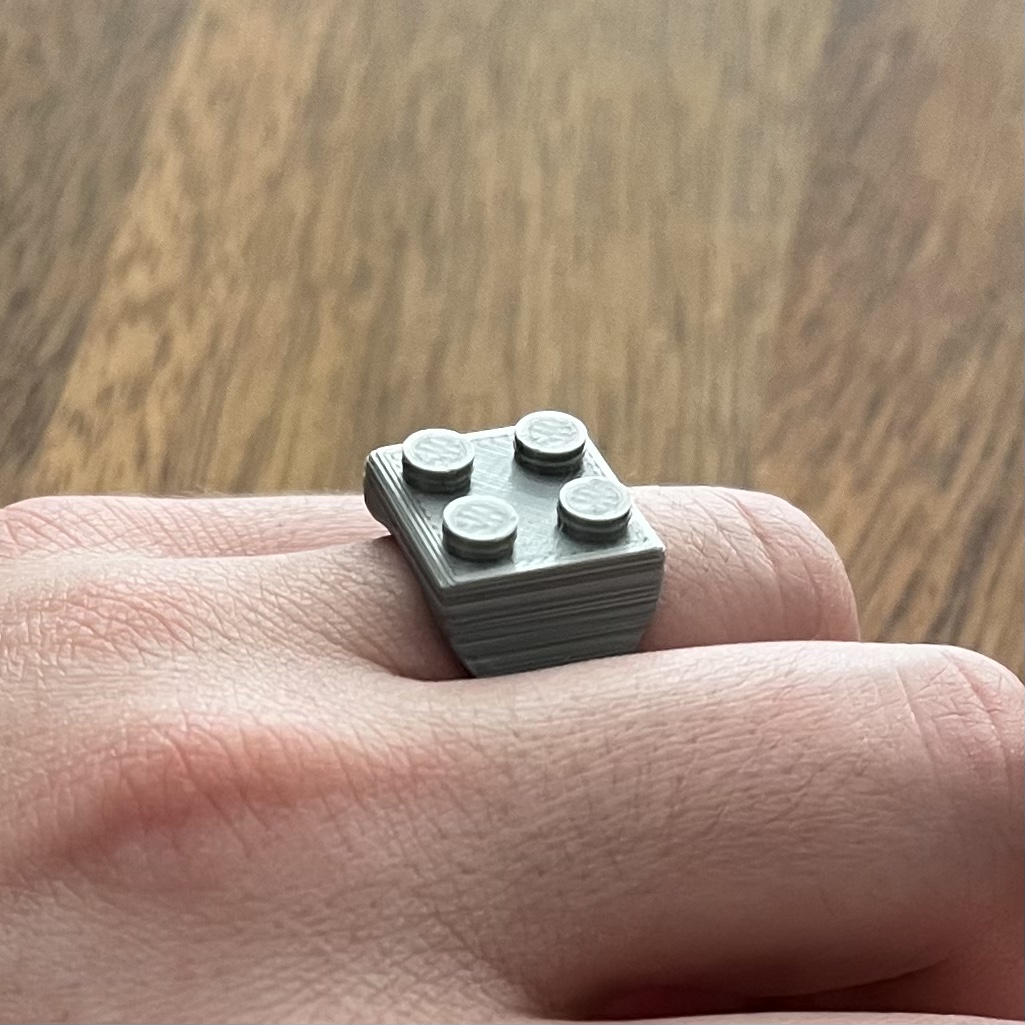Miniatura 2 do modelo 3D 2X2 Brick Signet Ring