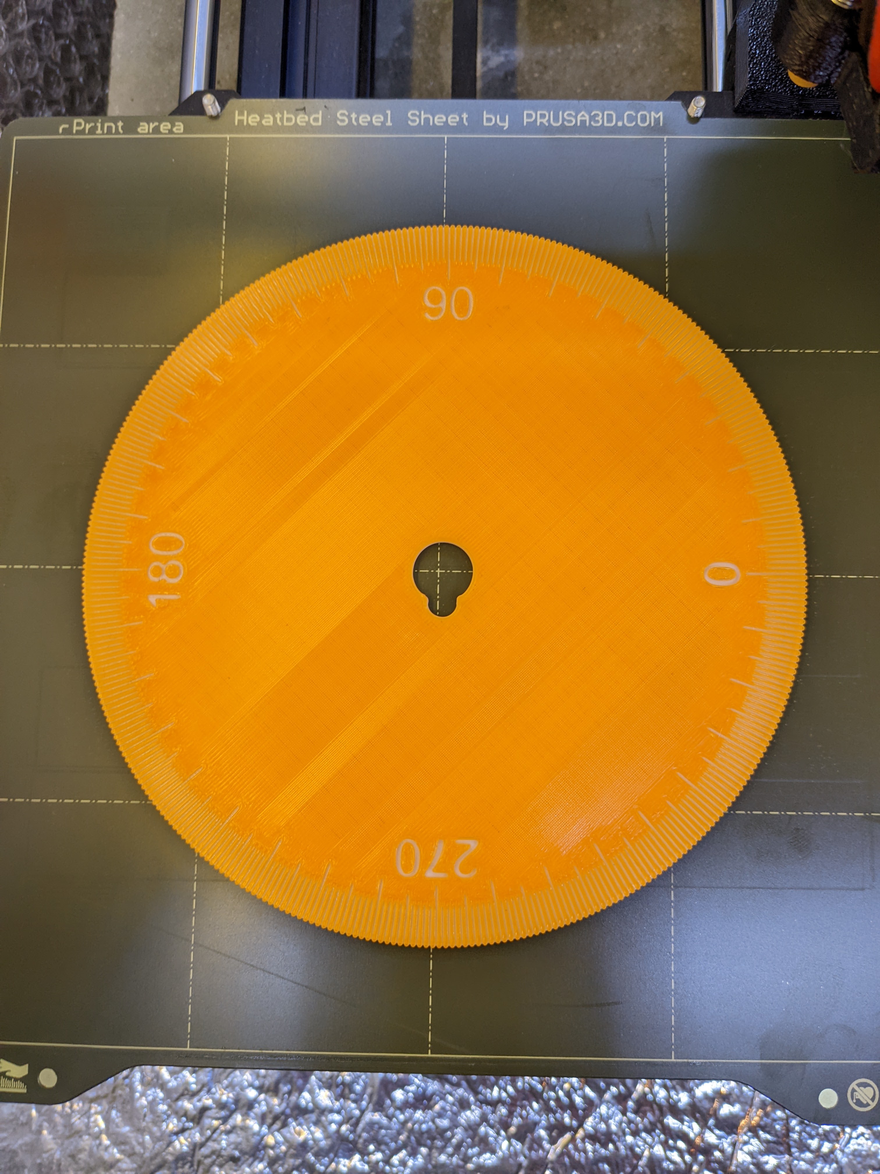 Miniatura 6 do modelo 3D Protractor dial for micro servo