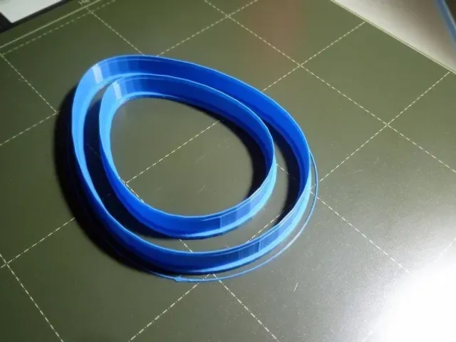 Egg cookie cutter