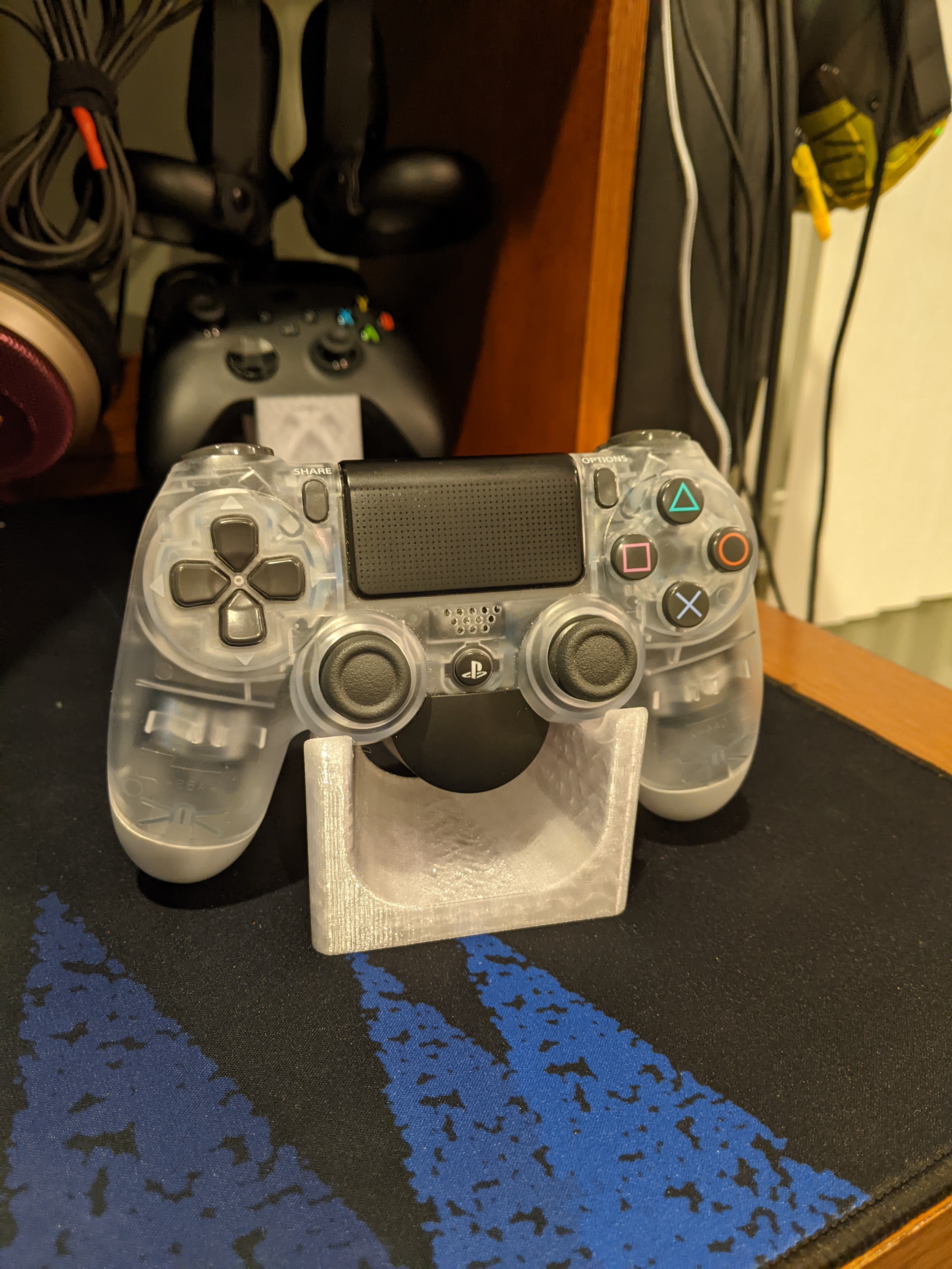 Universal Game Controller Holder (originally intended for DS4 with Back Button Attachment)