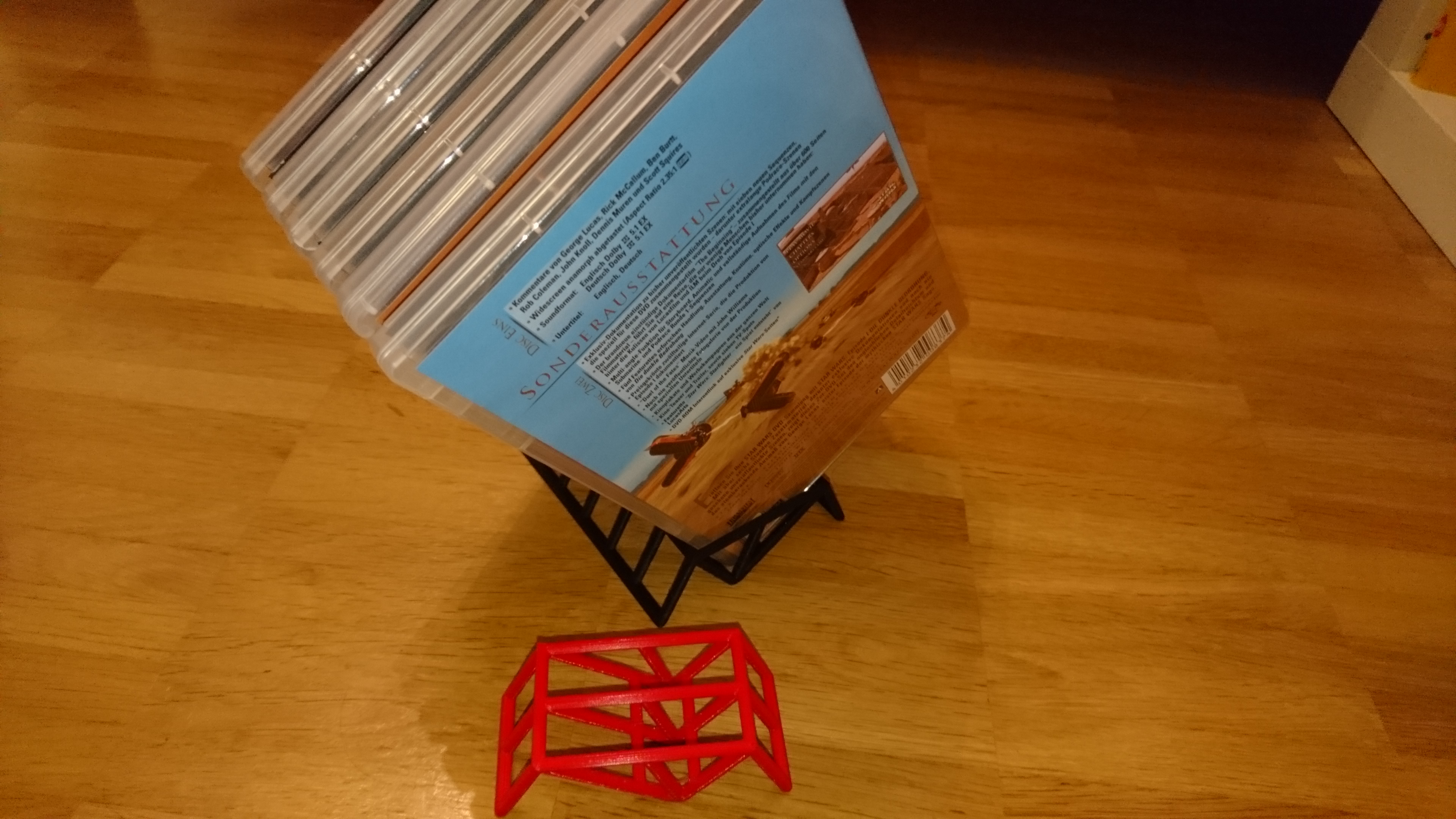 Miniatura 2 do modelo 3D Blue Ray / DVD Stand