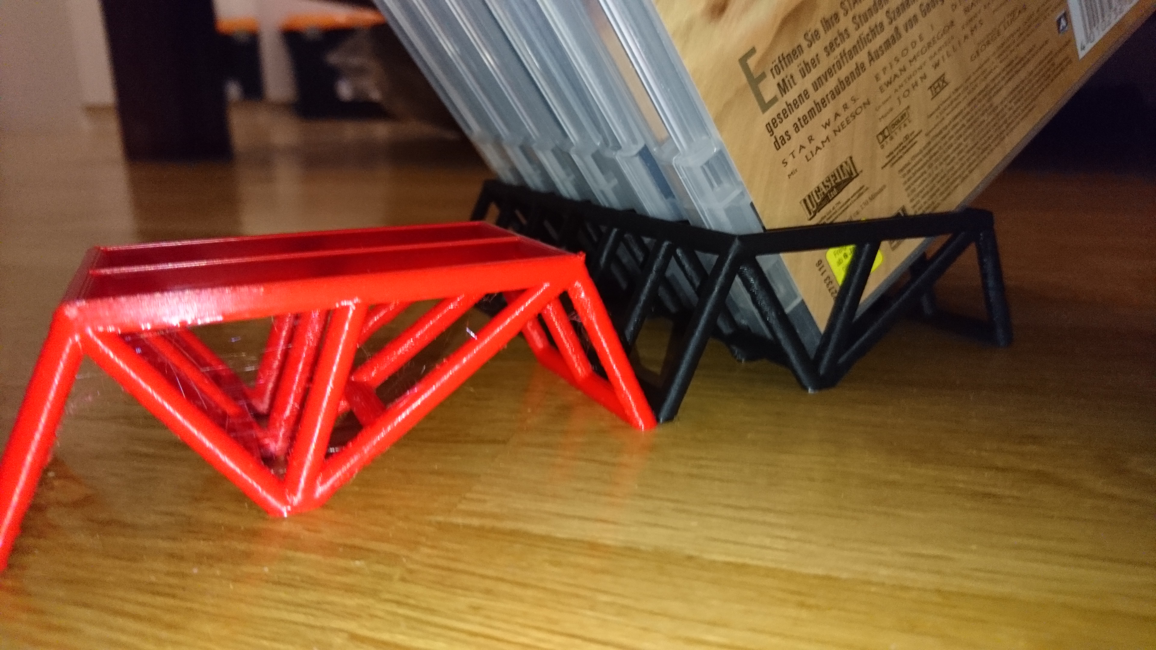 Miniatura 5 do modelo 3D Blue Ray / DVD Stand