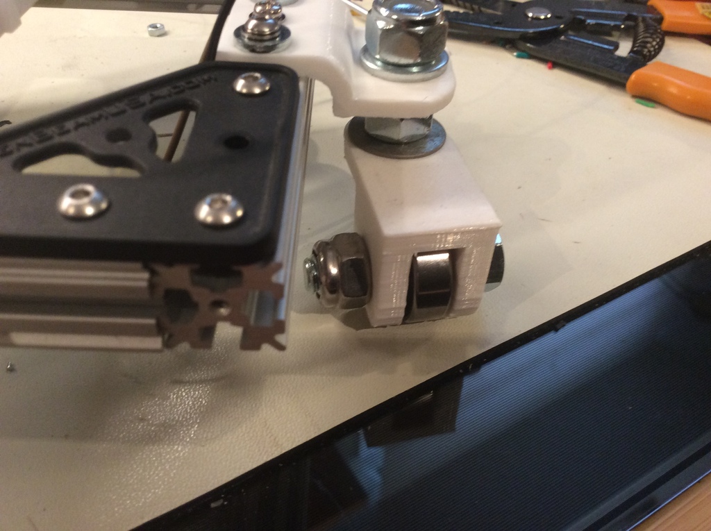 Caster for 608 bearing