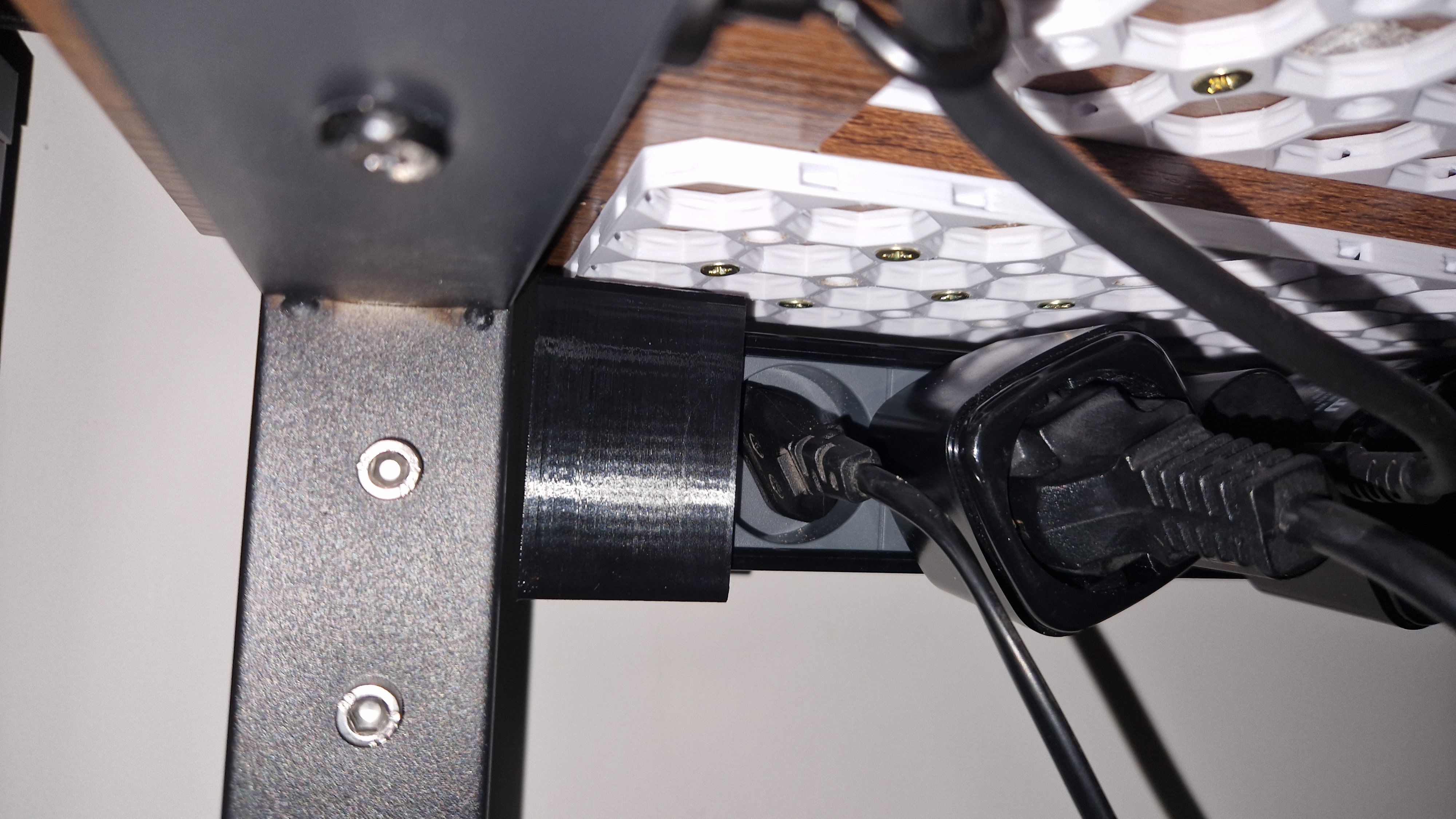 Underware/Multiboard Power Strip Mounts — miniatura 2