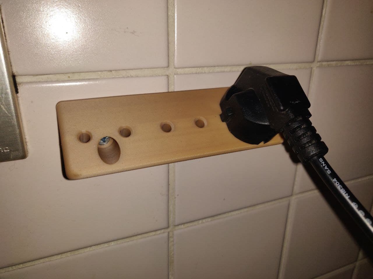 Schuko plug support