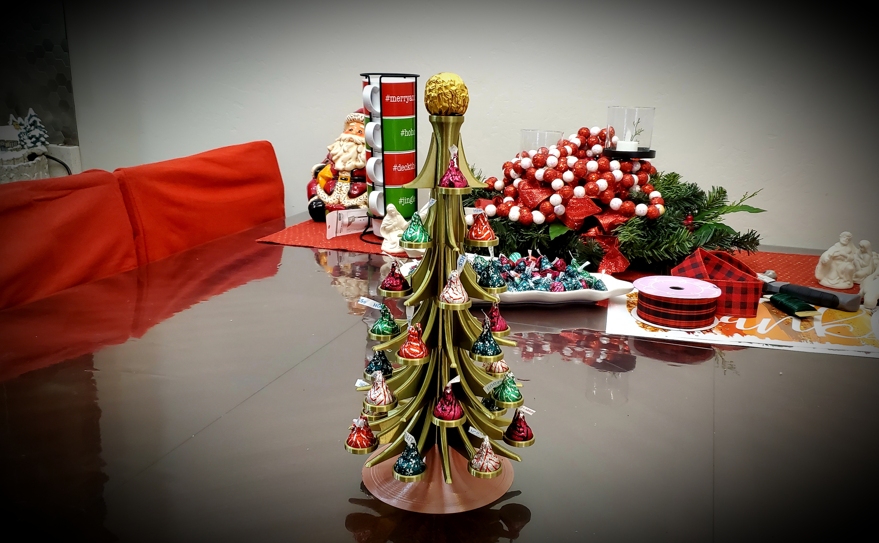 Christmas Tree (Kissmas Tree)