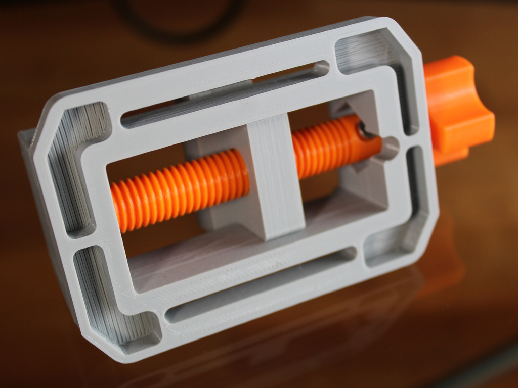 Miniatura 5 do modelo 3D 2inch Desktop Vise