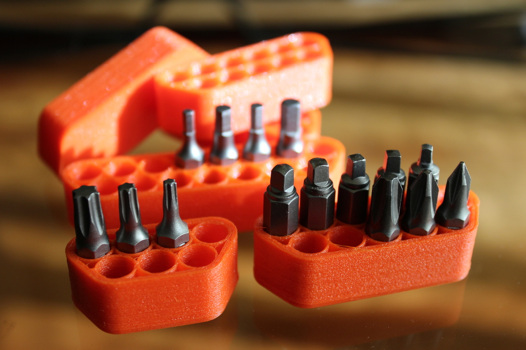 Miniatura 3 do modelo 3D Flex Bit Holder