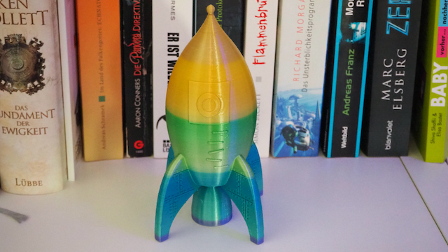 Miniatura 2 do modelo 3D Rocket