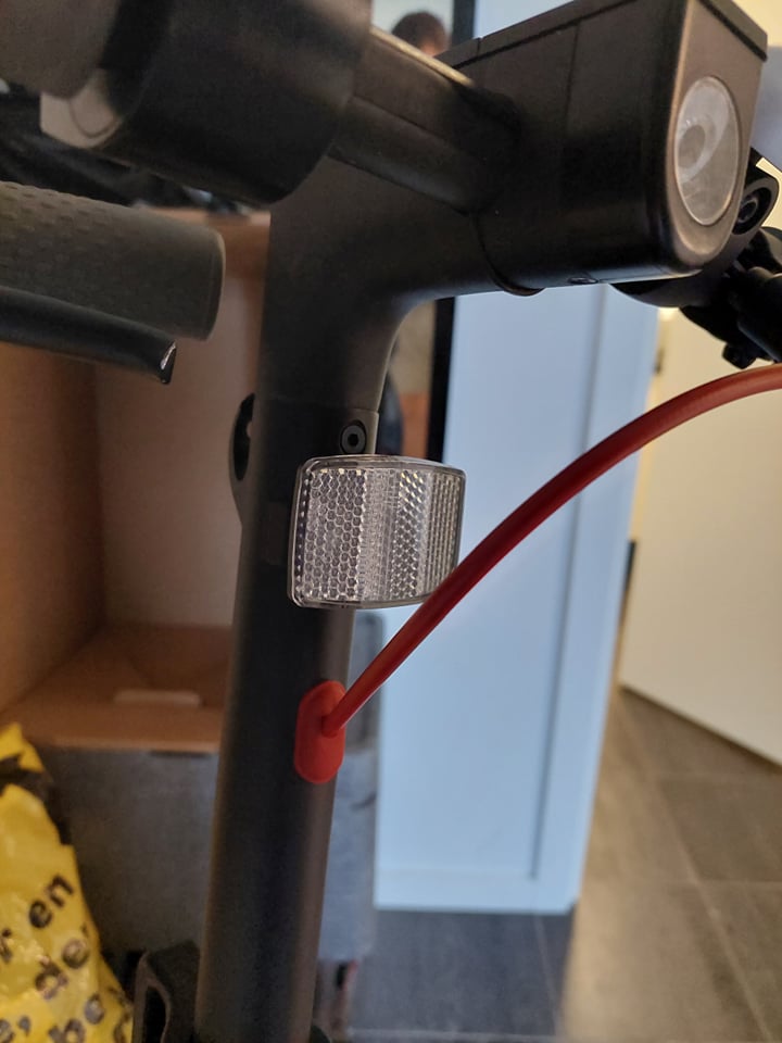 Reflector mount for Xiaomi M365