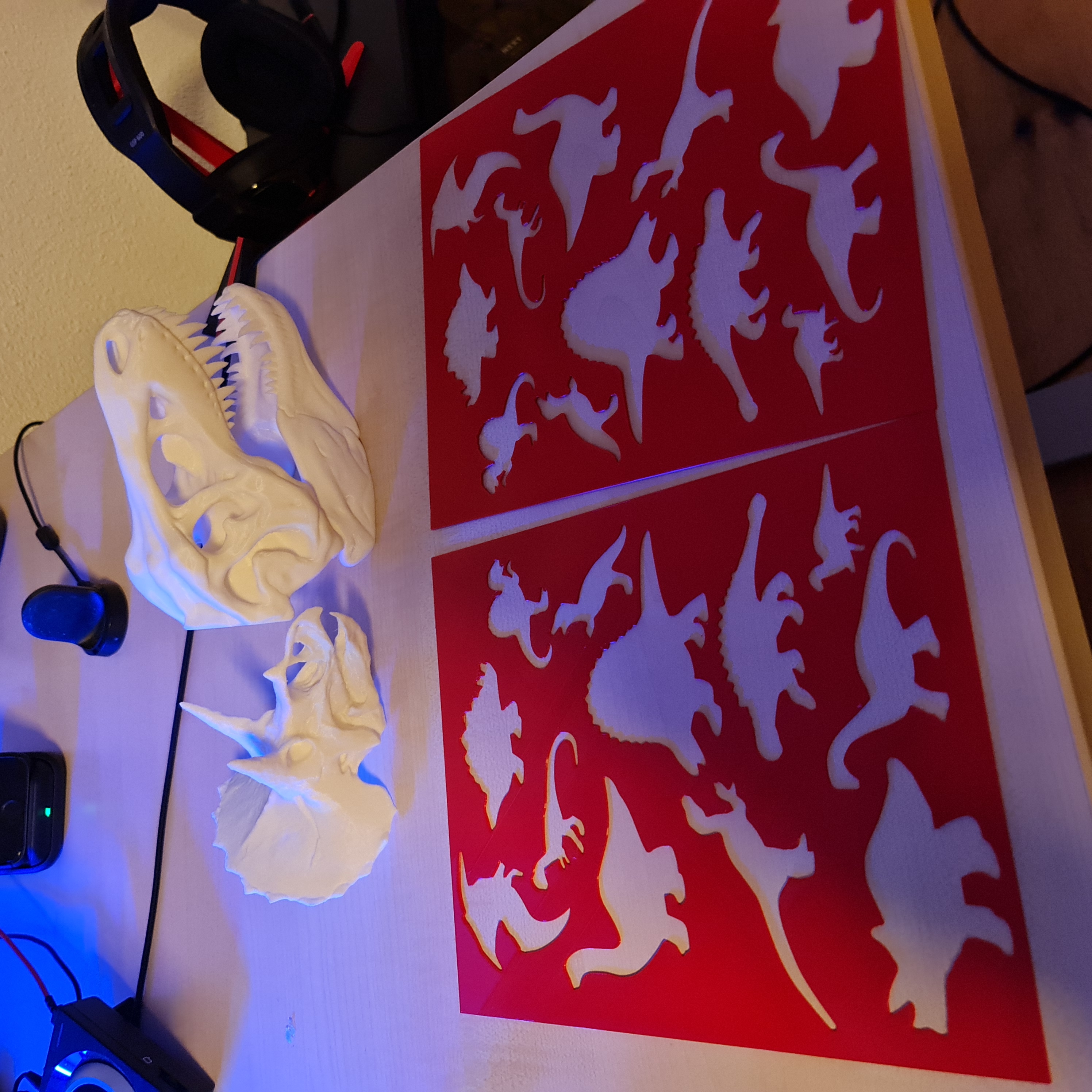 Stencil template Dinosaurs