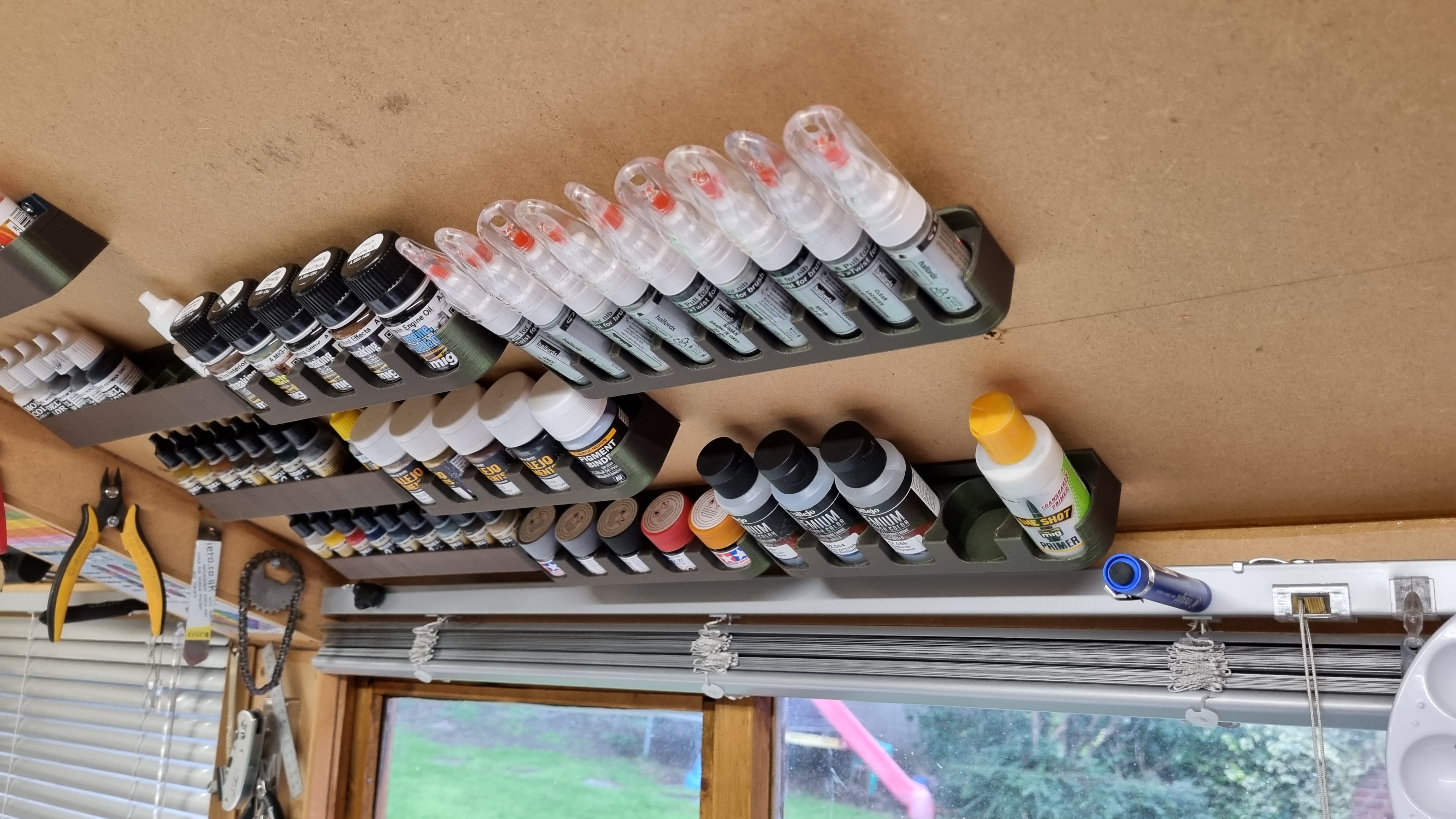Paint & fluids holder for airbrush and modelling: Wall and ceiling mounted — miniatura 2