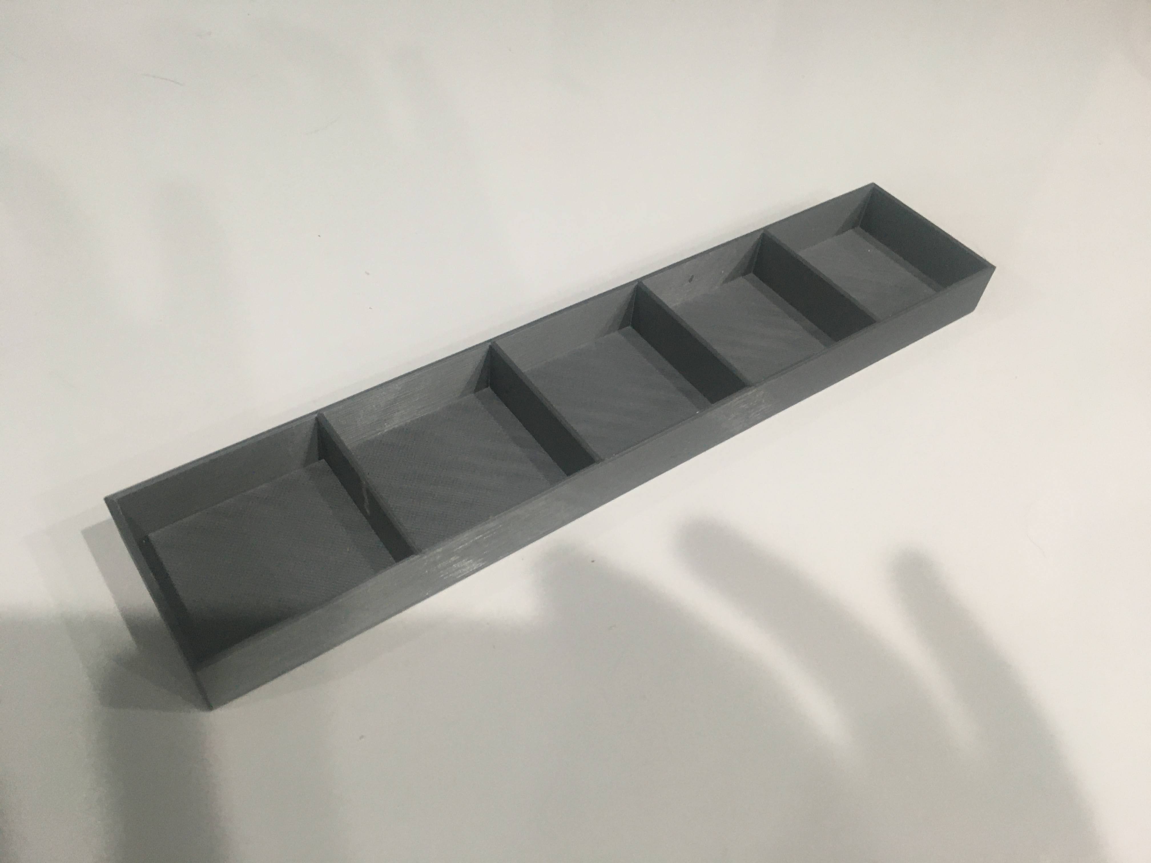 Simple spice holder