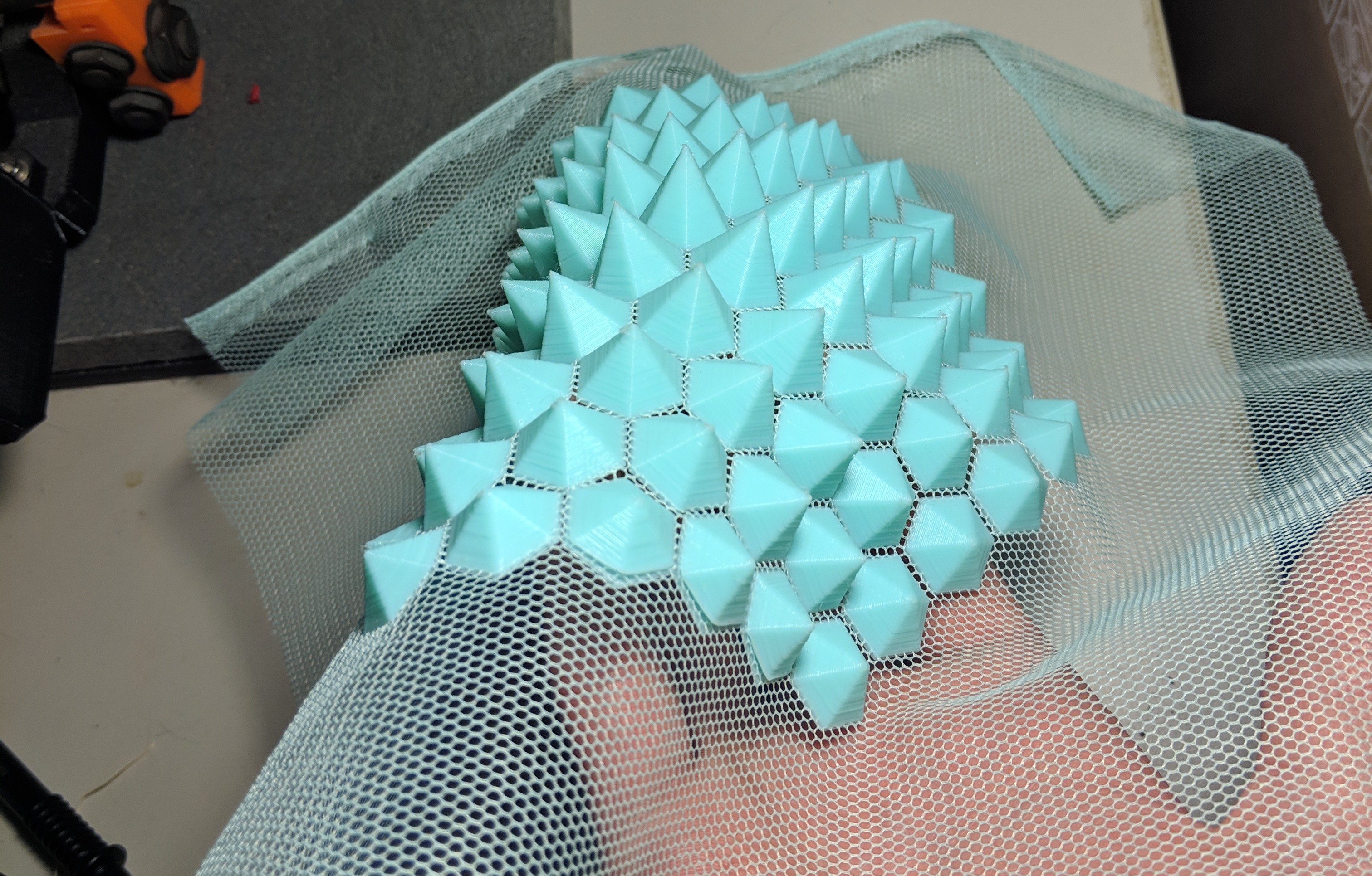 Miniatura 2 do modelo 3D 3D Fabric Experimentation