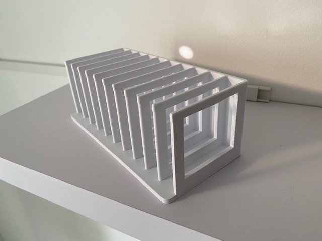 Miniatura 5 do modelo 3D Blueray Holder