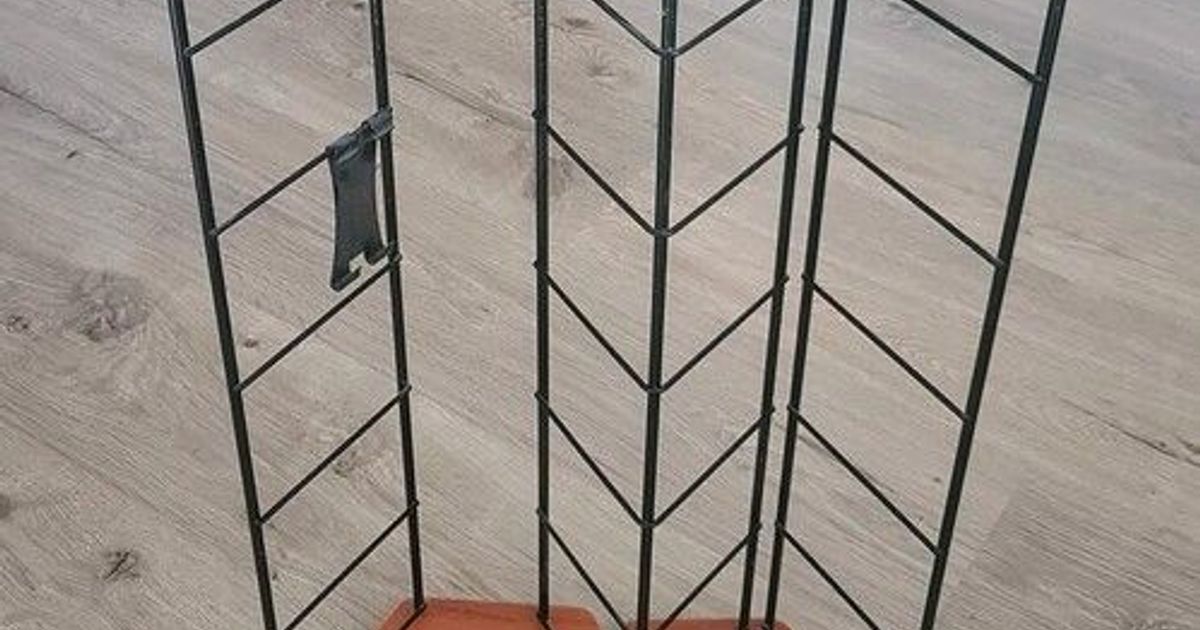 Repurpose CD or DVD wire rack as a wall shelf with 3D printed wall