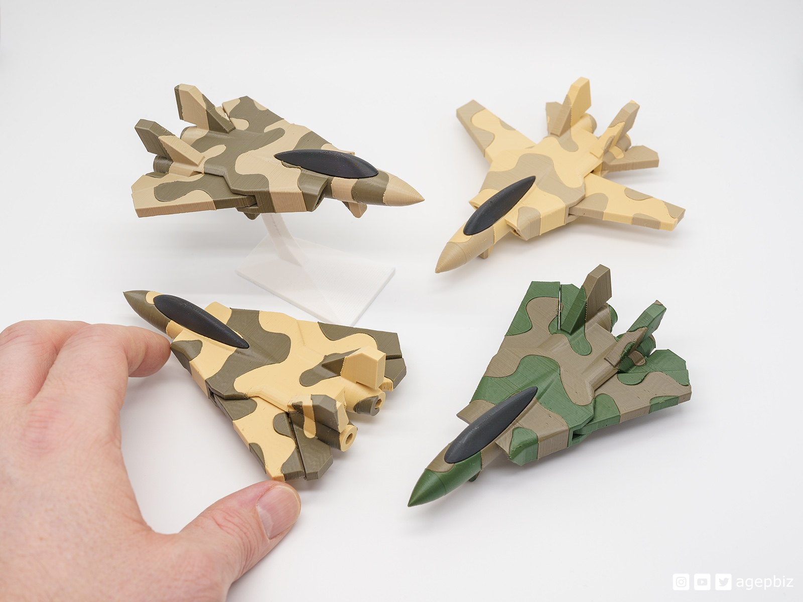 Print-in-place and articulated F14 with Camo - IDEX