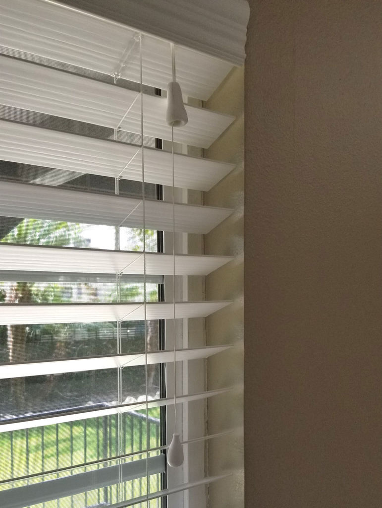 Miniatura 3 do modelo 3D Horizontal Blind Pulls
