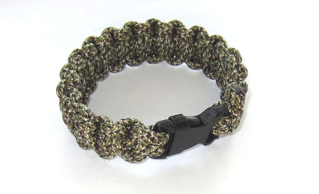 Miniatura 4 do modelo 3D Survival Bracelet