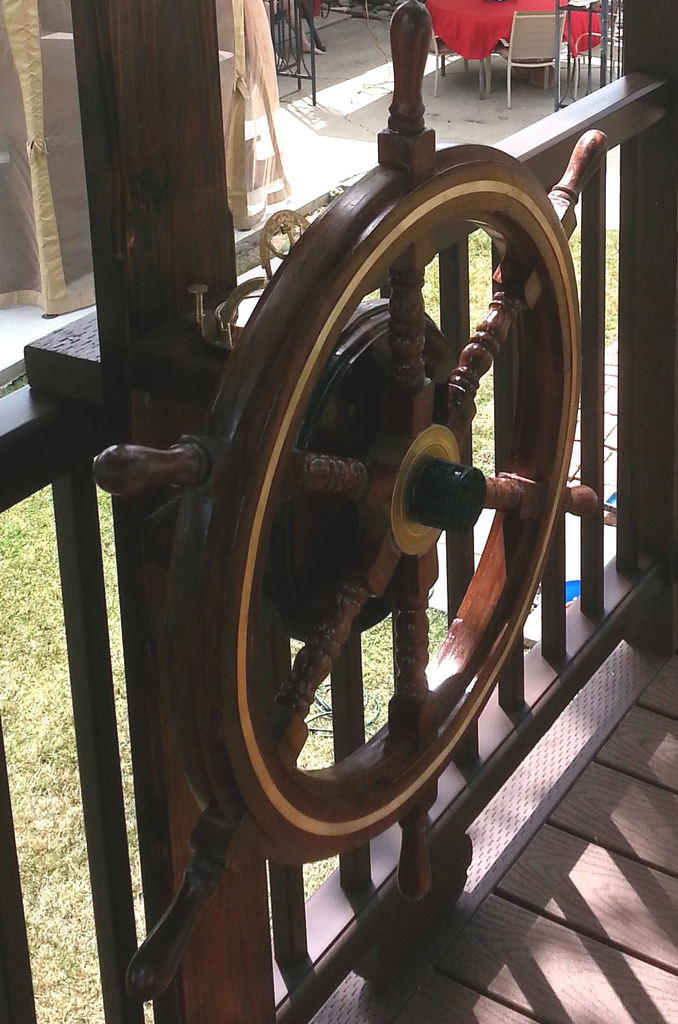 Pirate's Ship Wheel Hub