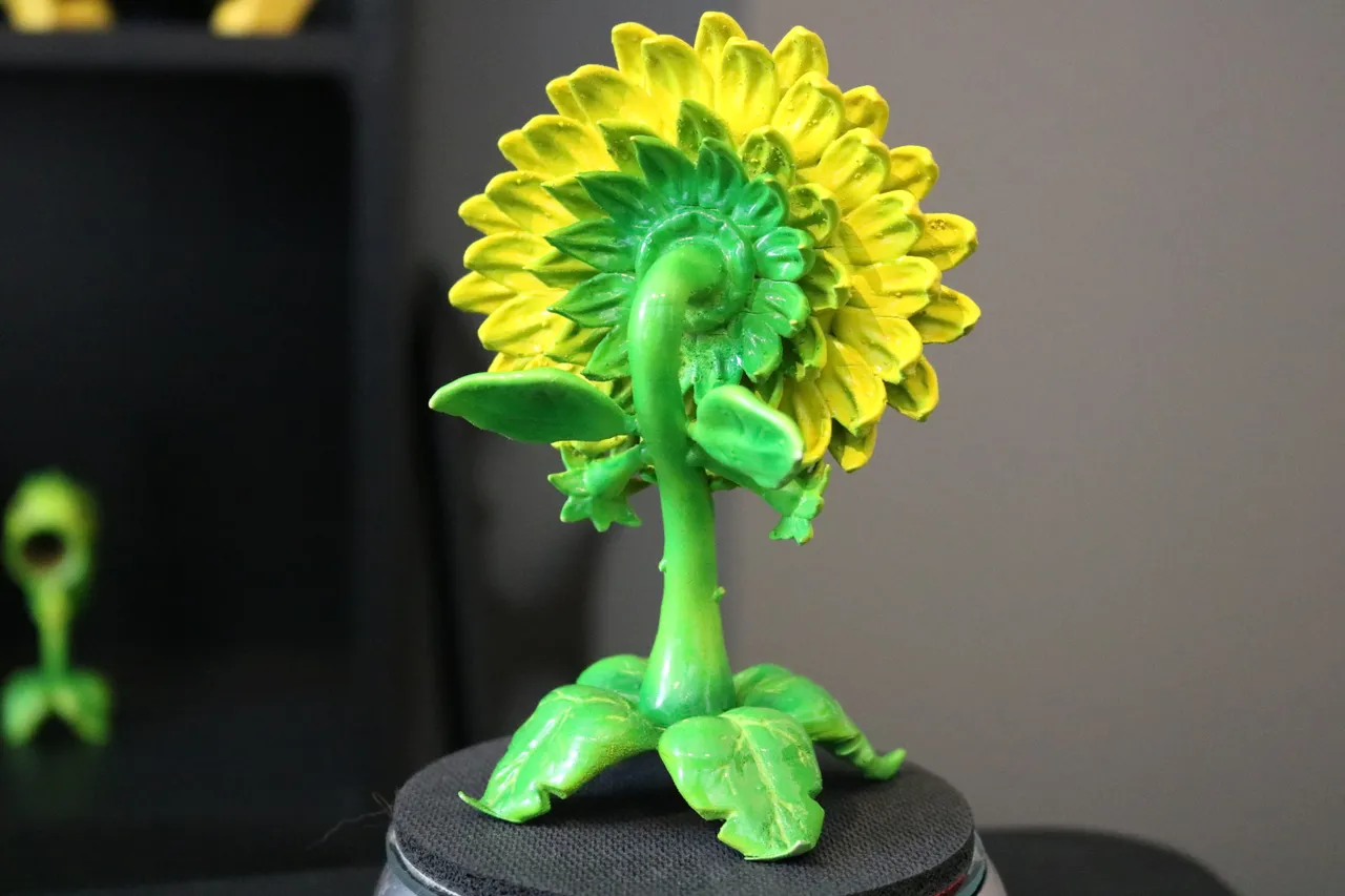 Sunflower (Plants vs. Zombies) - Buy Royalty Free 3D model by KillerBear  (@KillerBear) [a5a7d59]