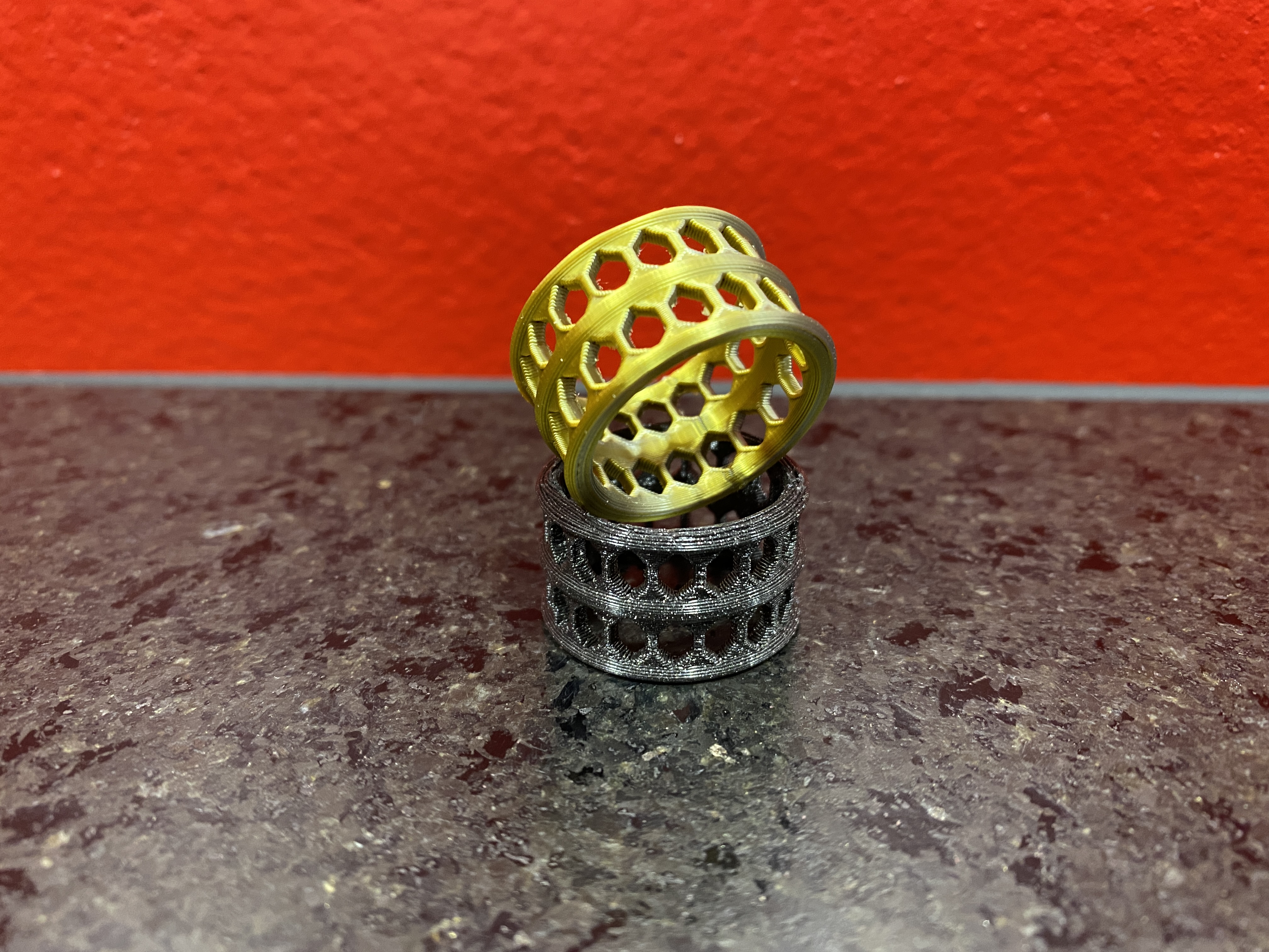 Ring with hexagonal ornament