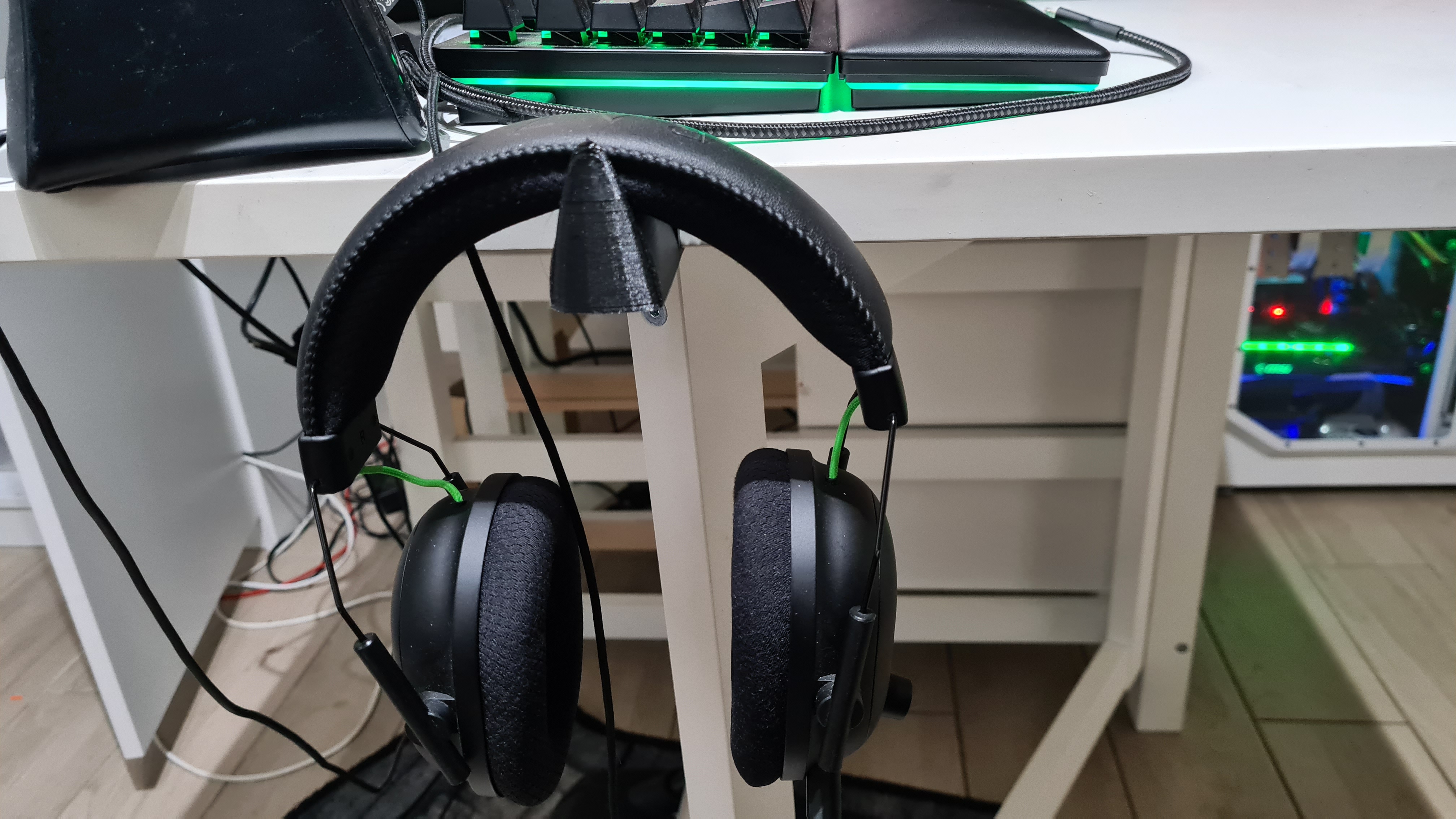 headphone holder 25mm table side