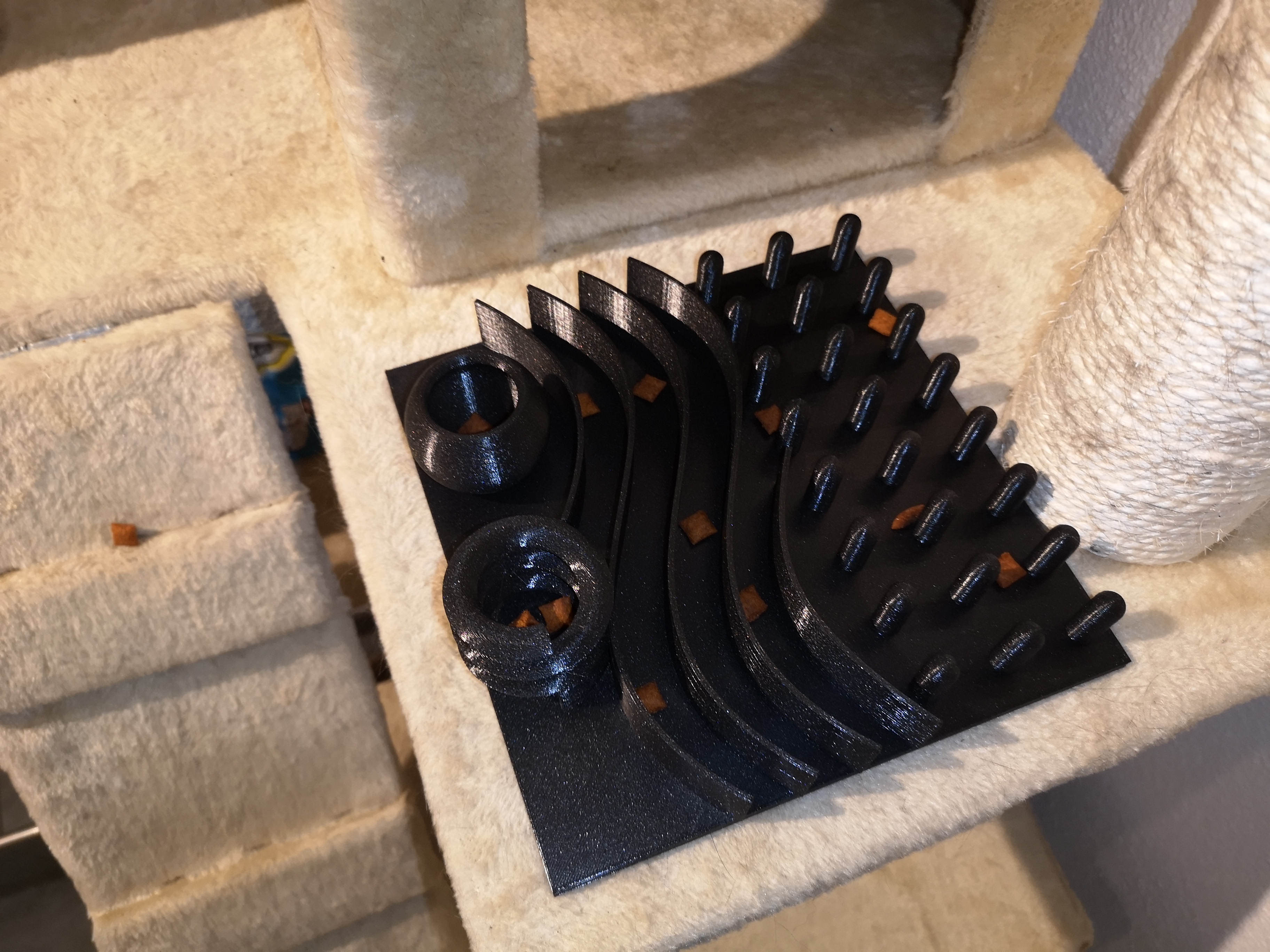 Miniatura 3 do modelo 3D Cat feeder toy