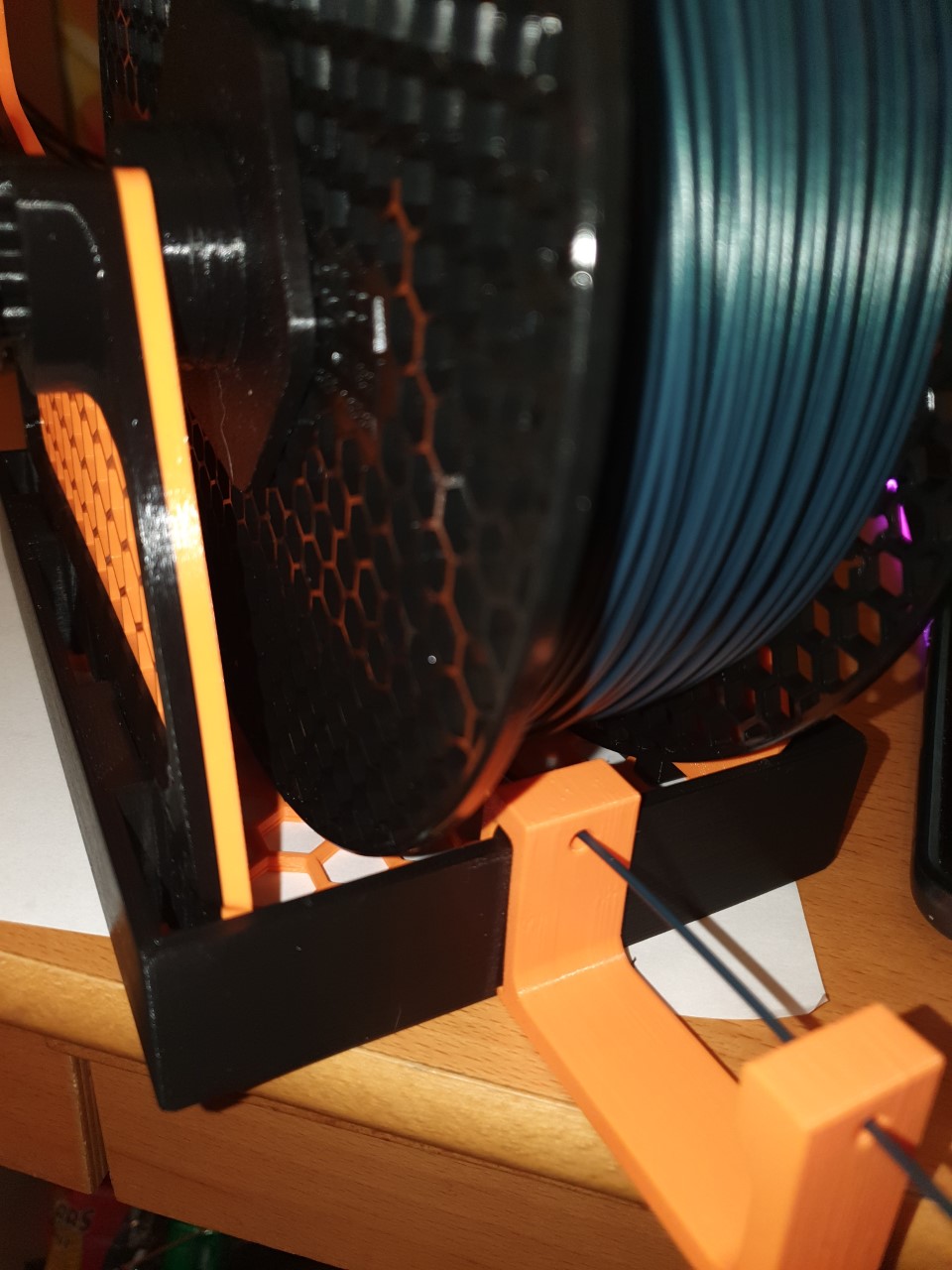 Gravity Spool Holder Base by Brandon | Download free STL model ...