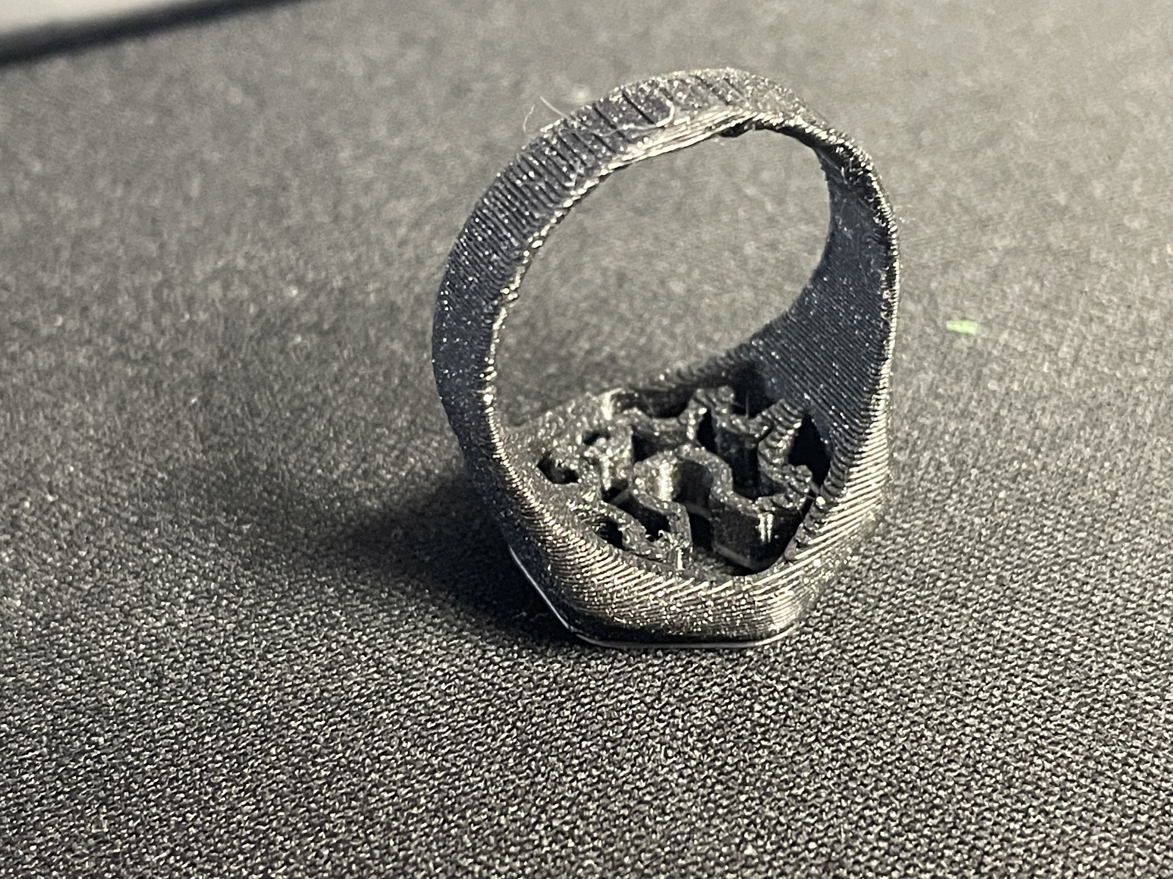 Miniatura 5 do modelo 3D Hex Ring w/Floating Opensource Hardware Logo - All Sizes