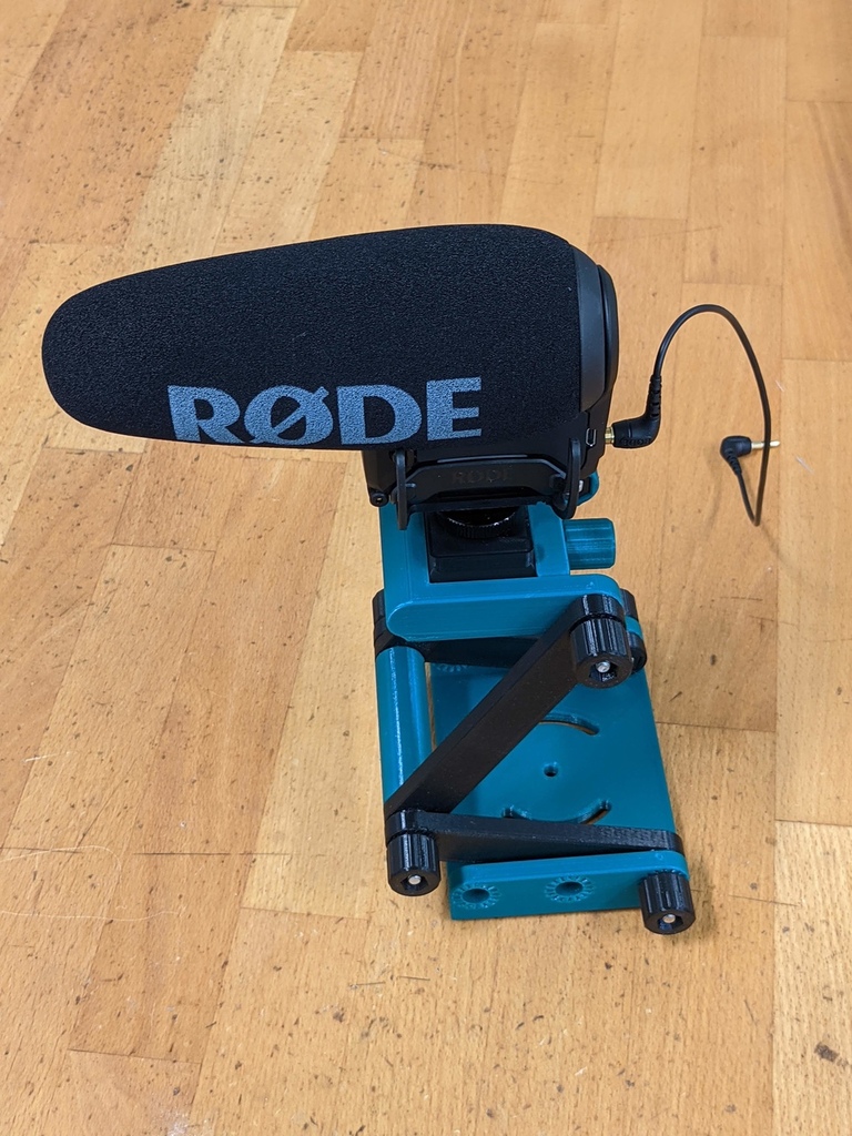 Quick release plate with Hot shoe