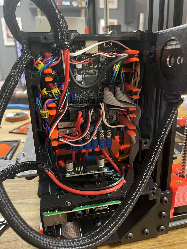 LM2596 holder — thumbnail 2