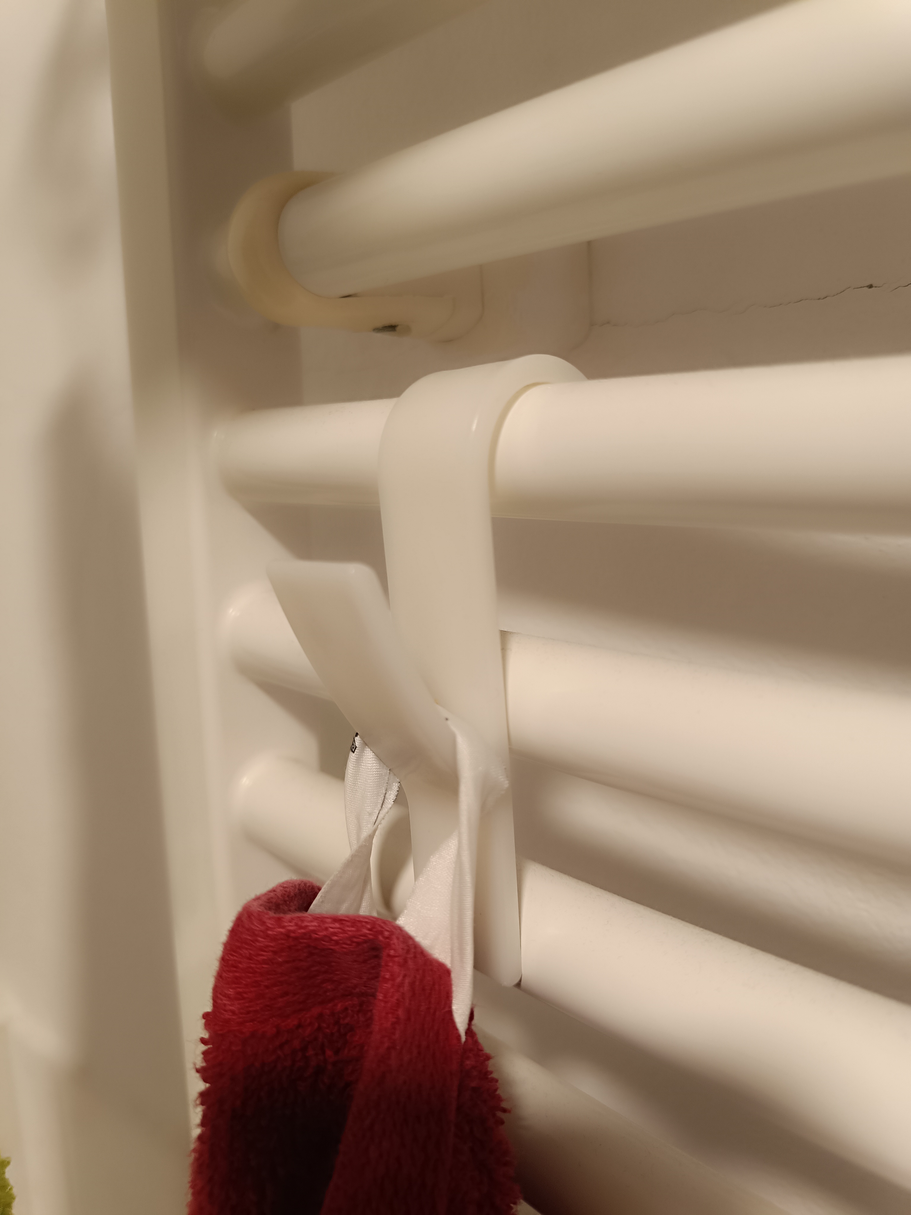 Hanging hook
