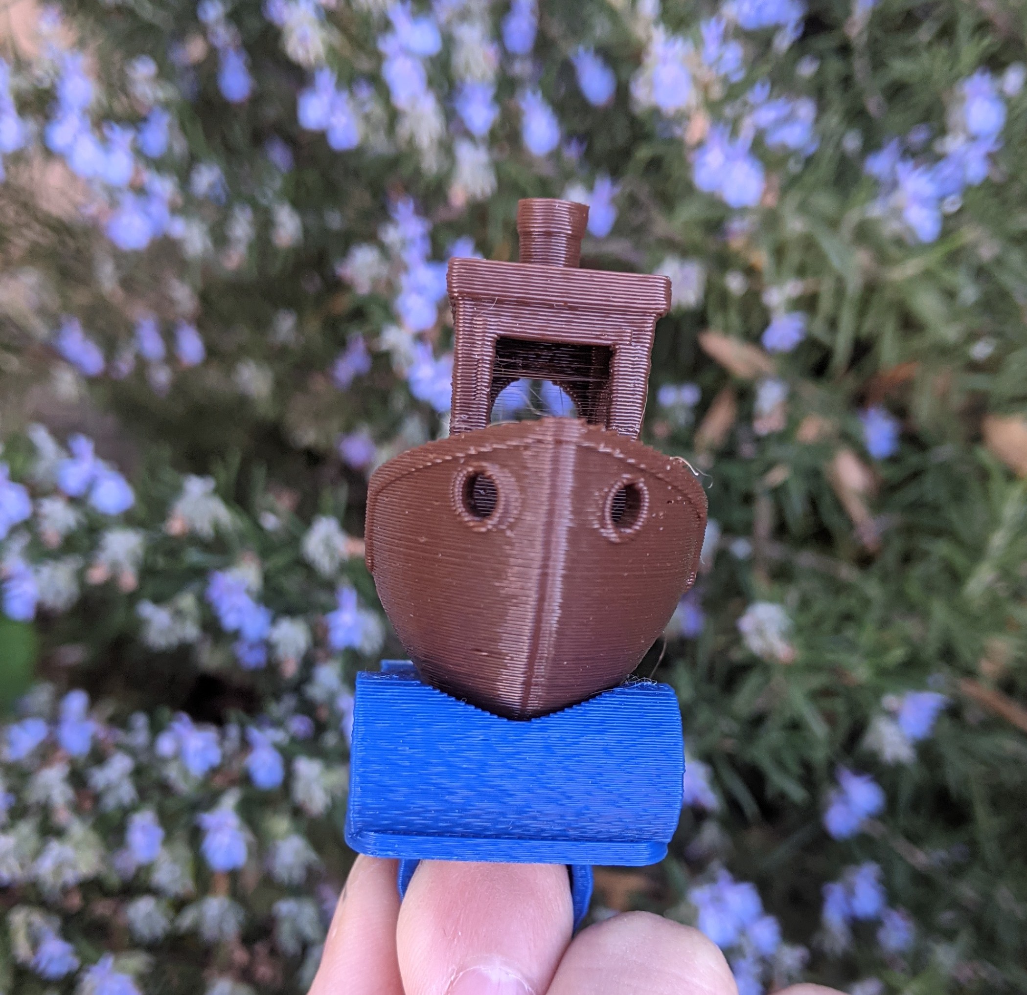 Miniatura 2 do modelo 3D #3D Benchy Ring Display