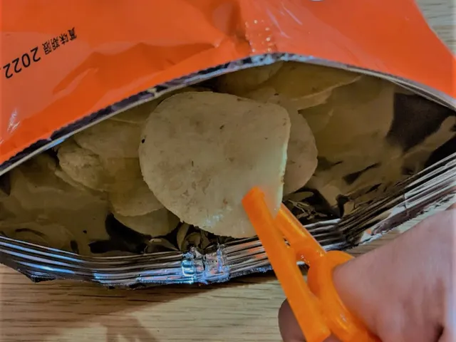 Potato chips ring