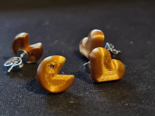 Heart earrings