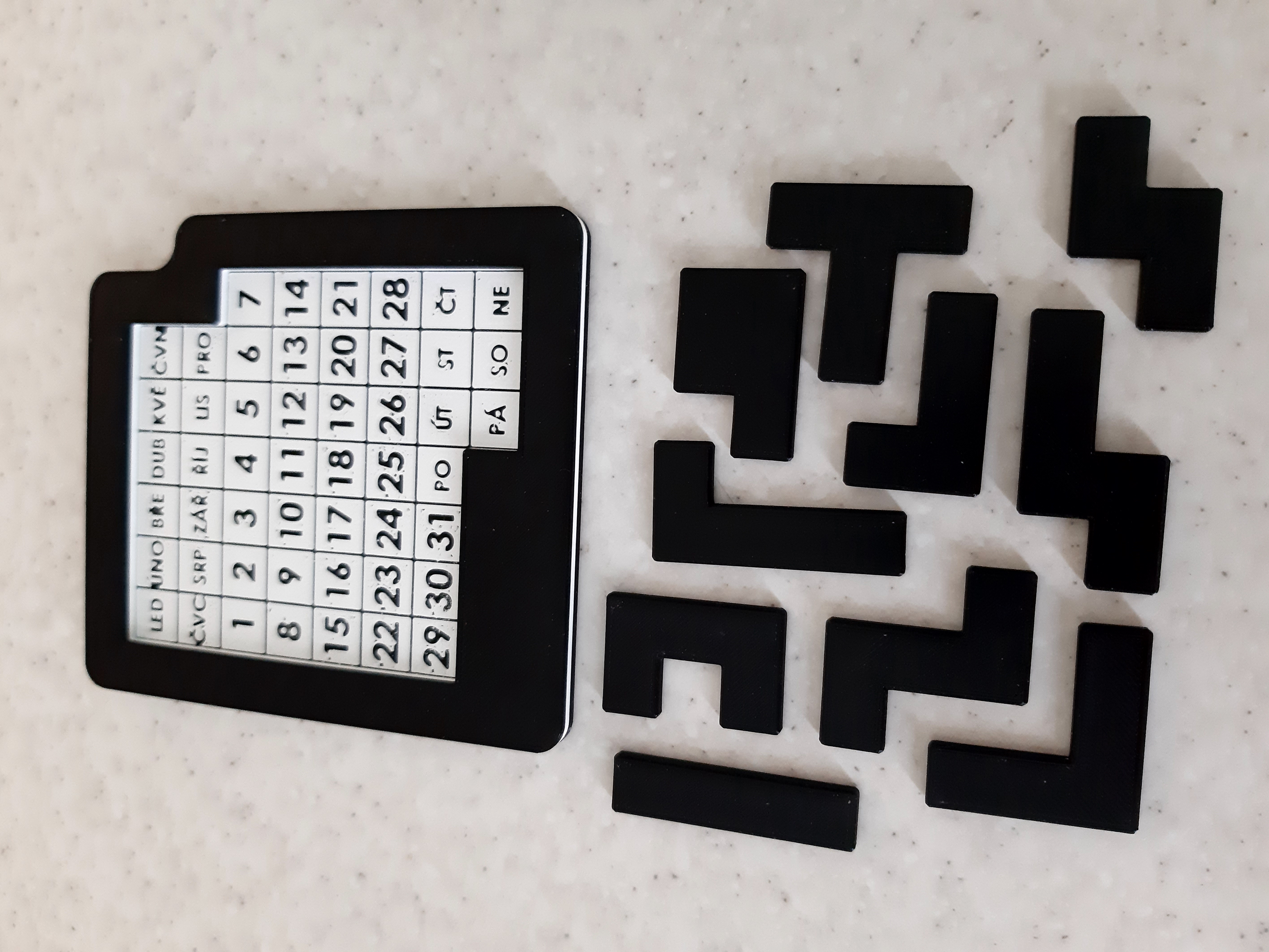 Pentomino Calender CS