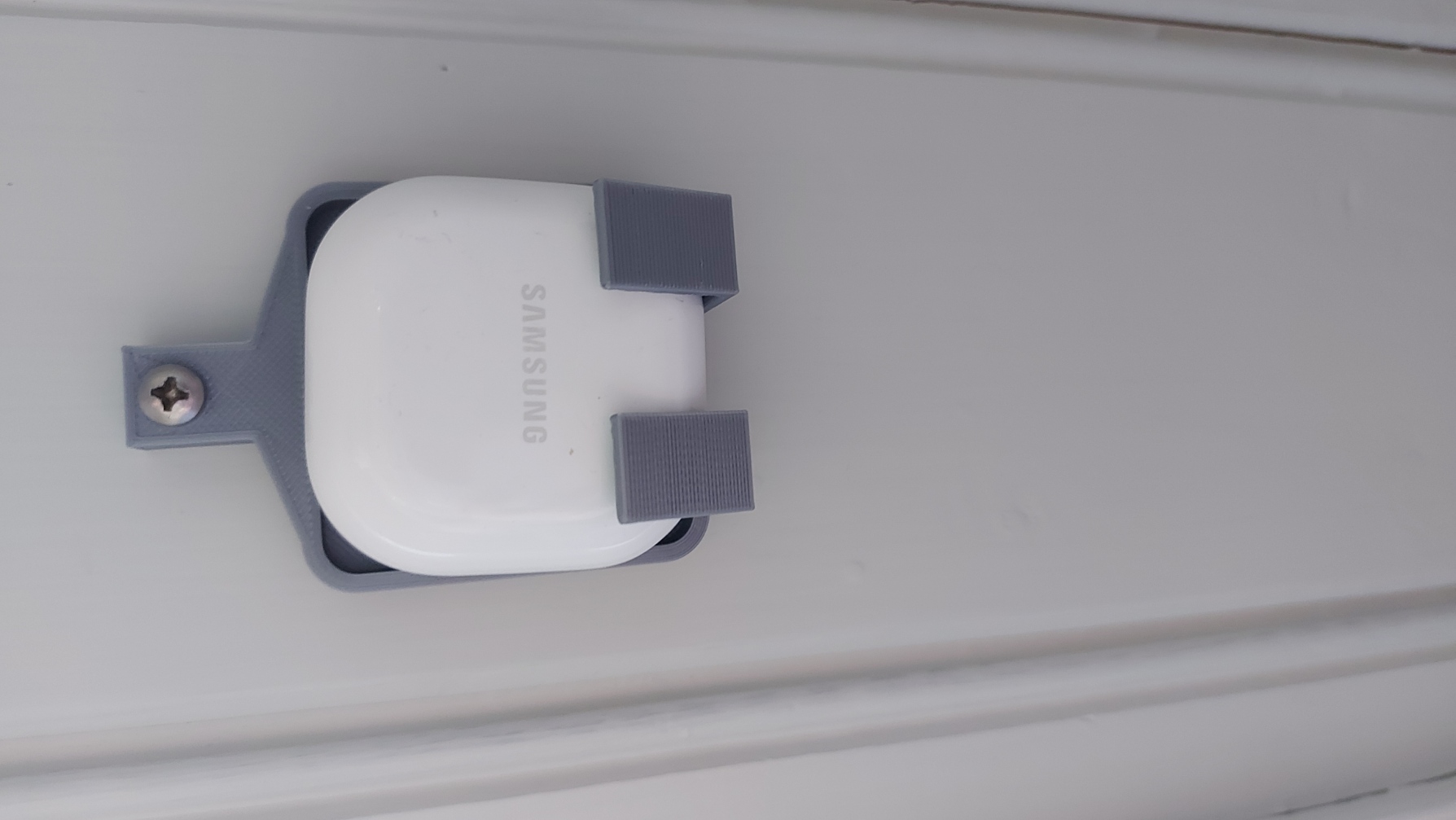 Galaxy buds 2 Wall mount