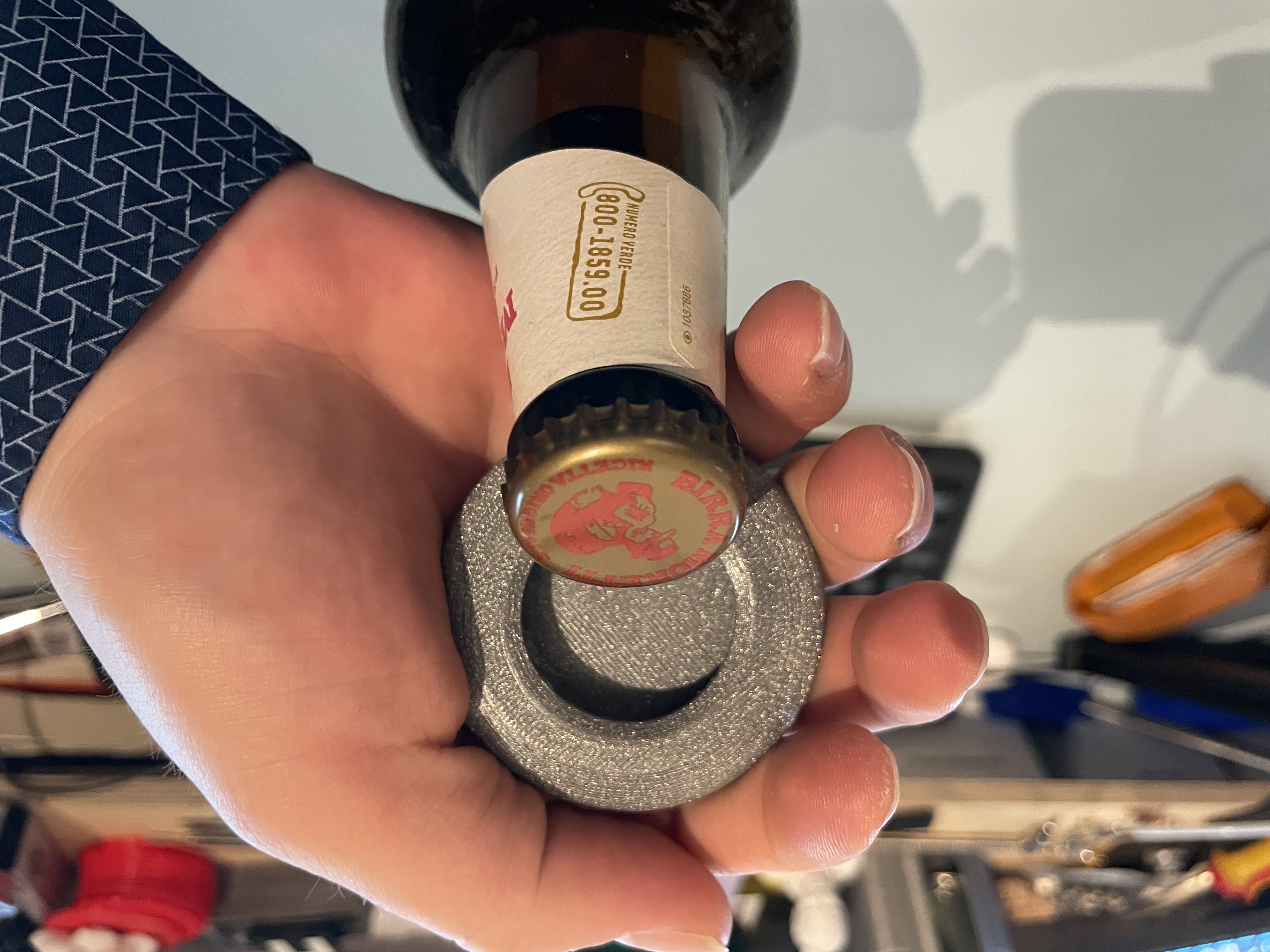 Miniatura 6 do modelo 3D 360° Bottle Opener