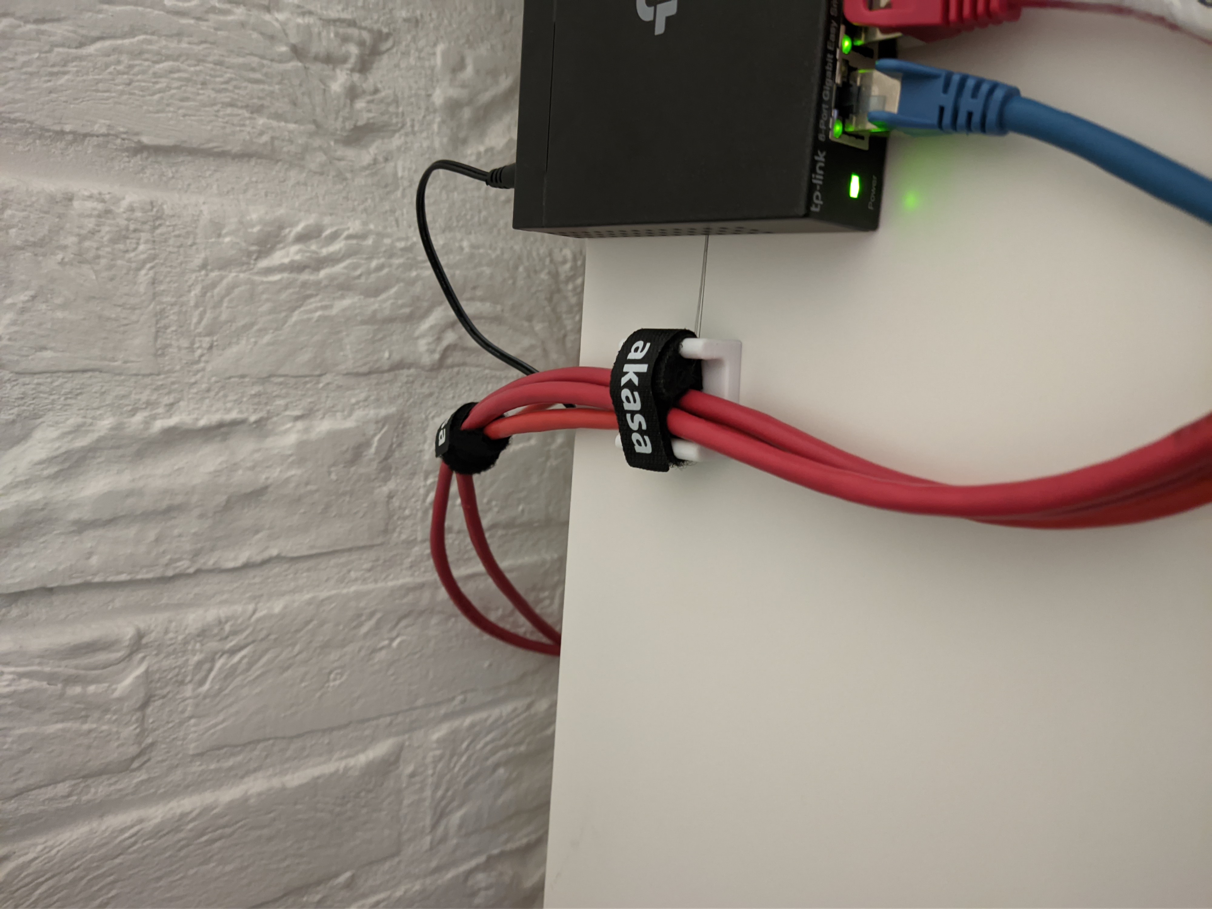 Velcro Cable Tie Mount by Kevin D Download free STL model