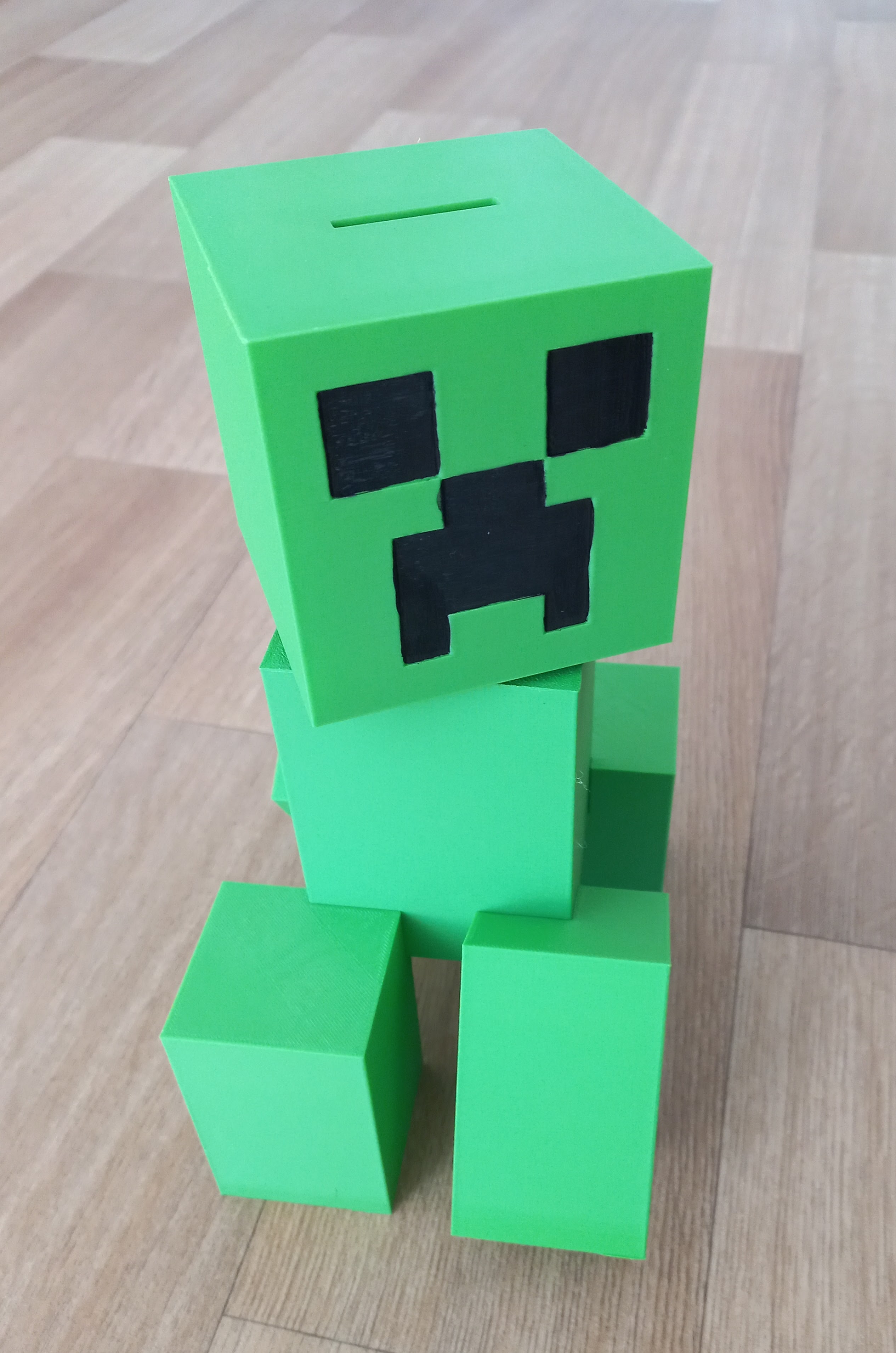 Piggybank inspired by Minecraft Creeper