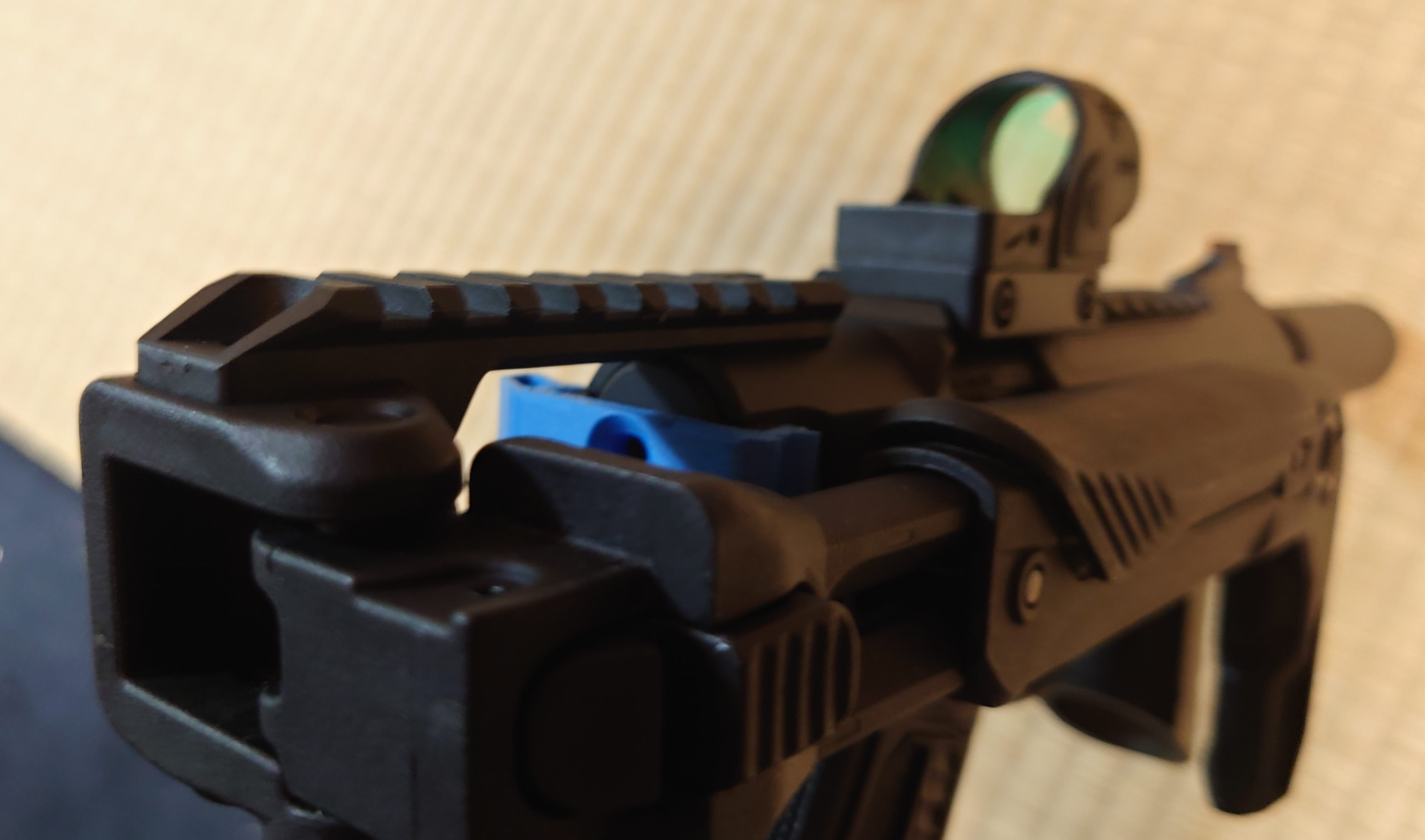 AAP-01 Charging Handle for Folding Stock