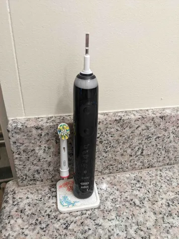 Oral-B Universal Toohbrush Holder