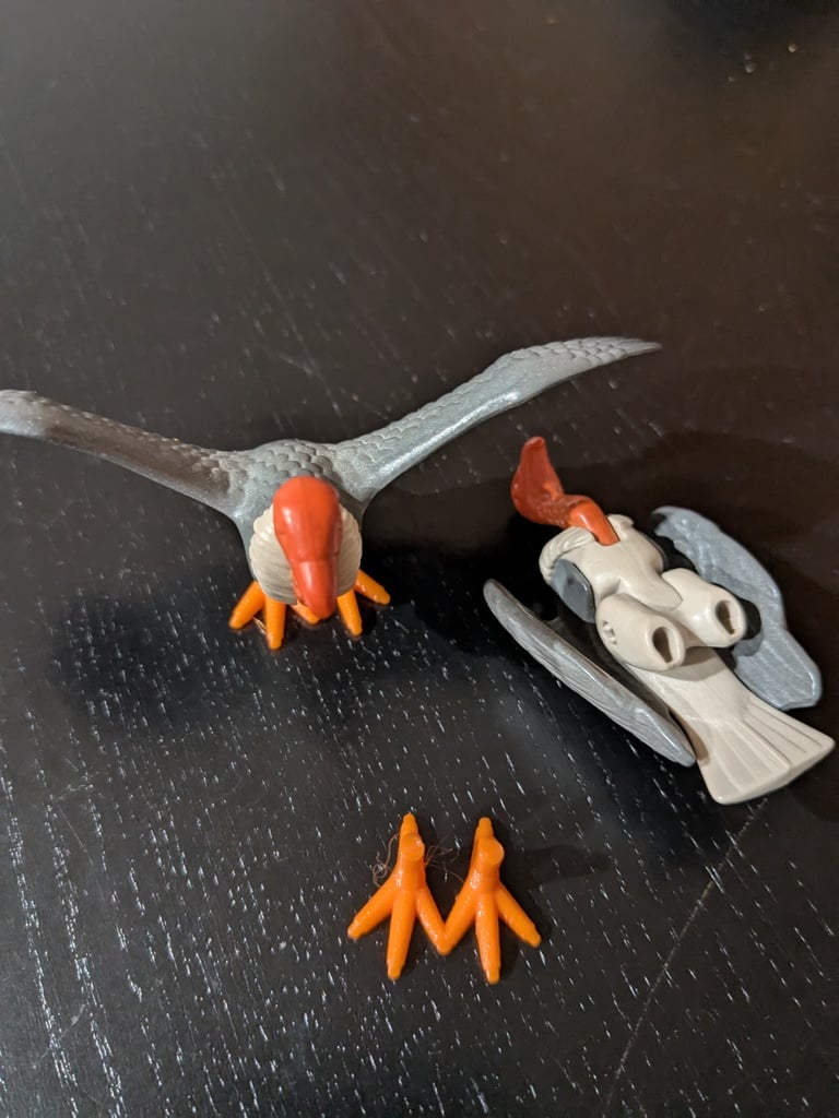 Playmobil buzzard/vulture feet.